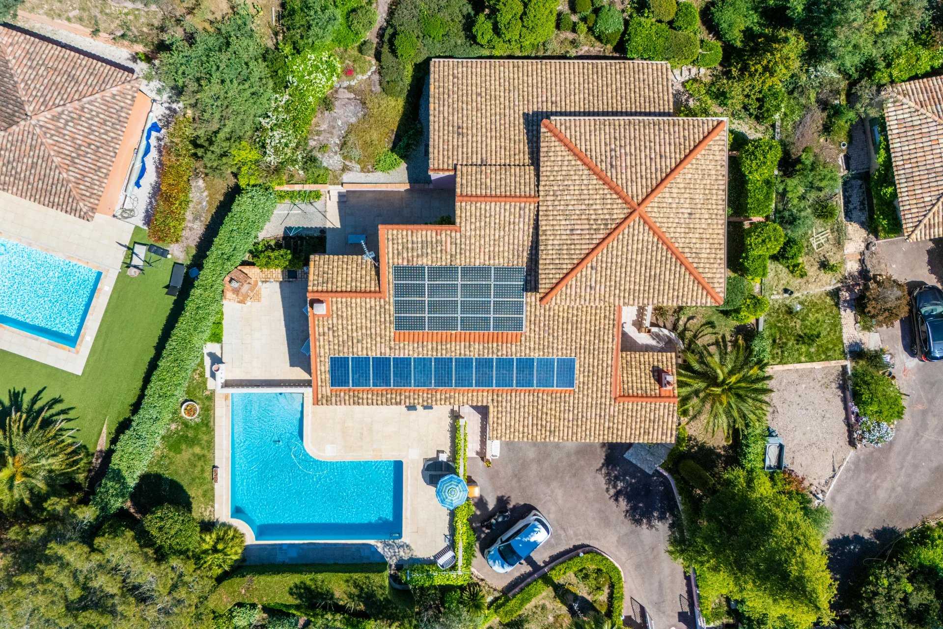 Villa Fréjus  -  ref 85893184 (picture 2)