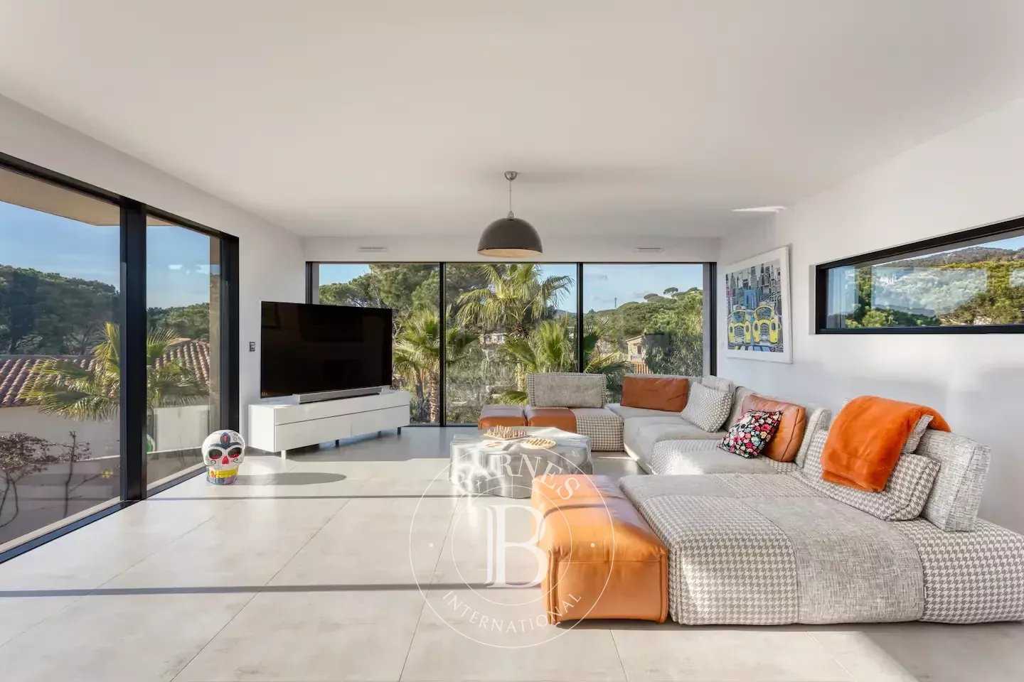 Villa Sainte-Maxime  -  ref 84858427 (picture 3)