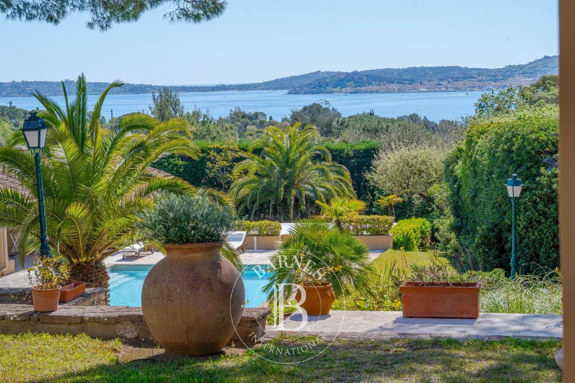 Villa Grimaud  -  ref 86997545 (picture 2)