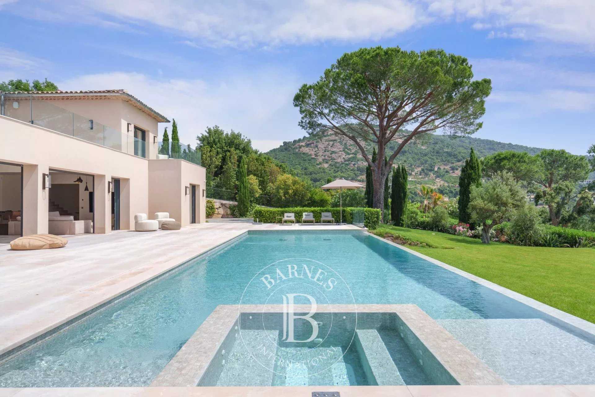Villa Grimaud  -  ref 86013636 (picture 2)