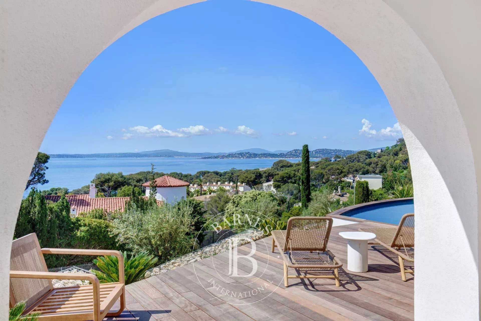 Villa Les Issambres  -  ref 85893870 (picture 2)