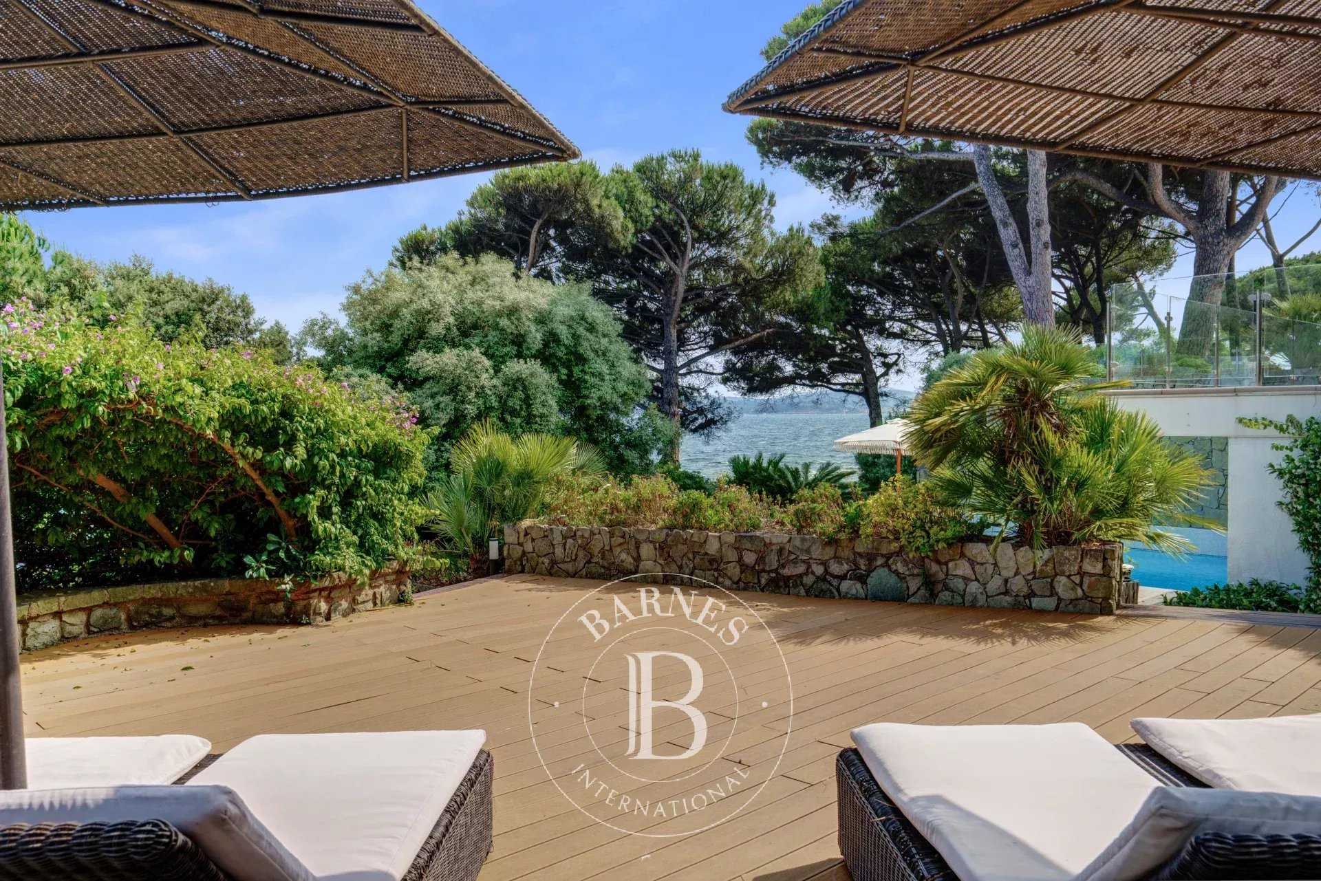 Villa Sainte-Maxime  -  ref 86018434 (picture 3)