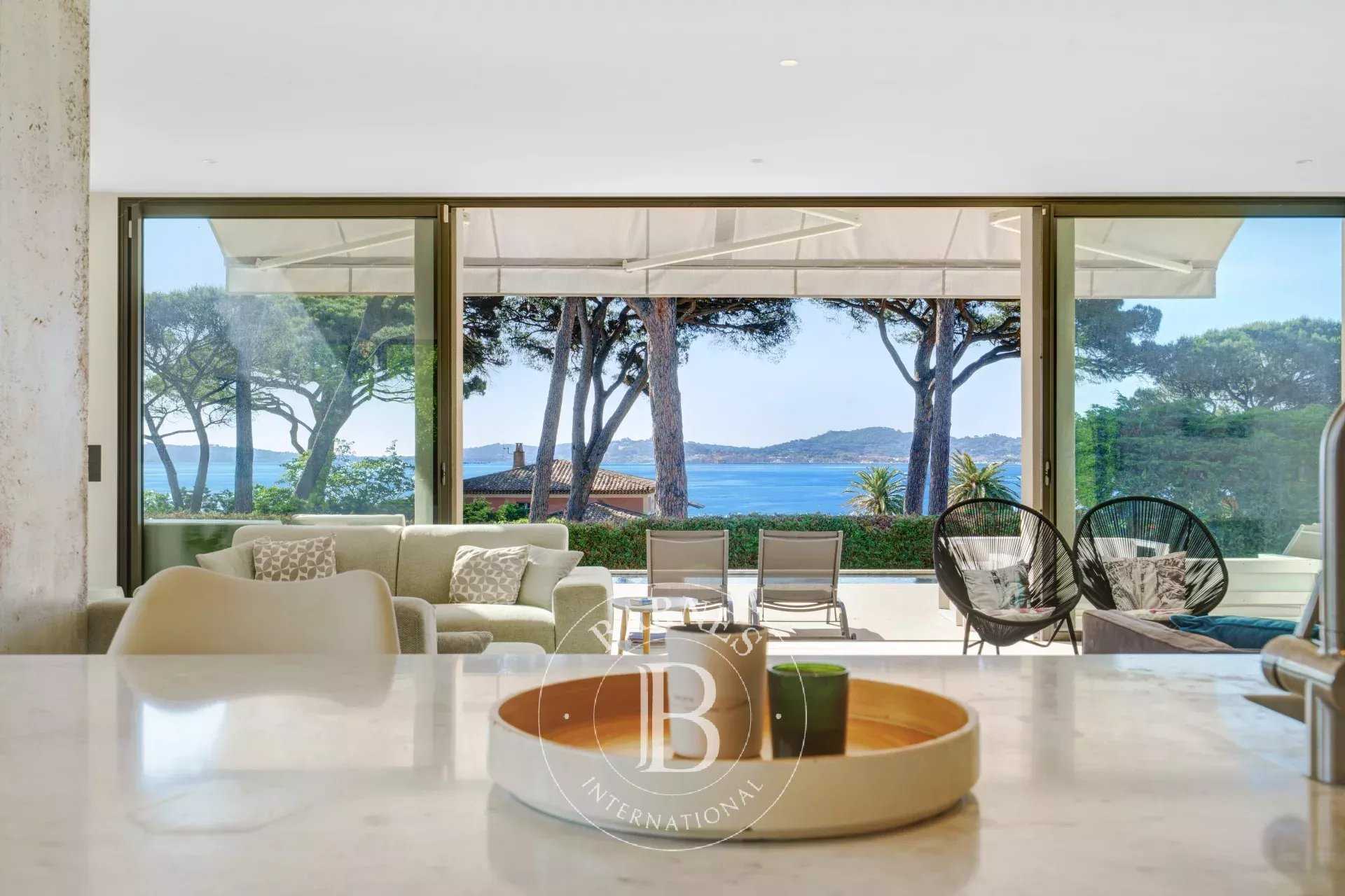 Villa Grimaud  -  ref 85418698 (picture 2)