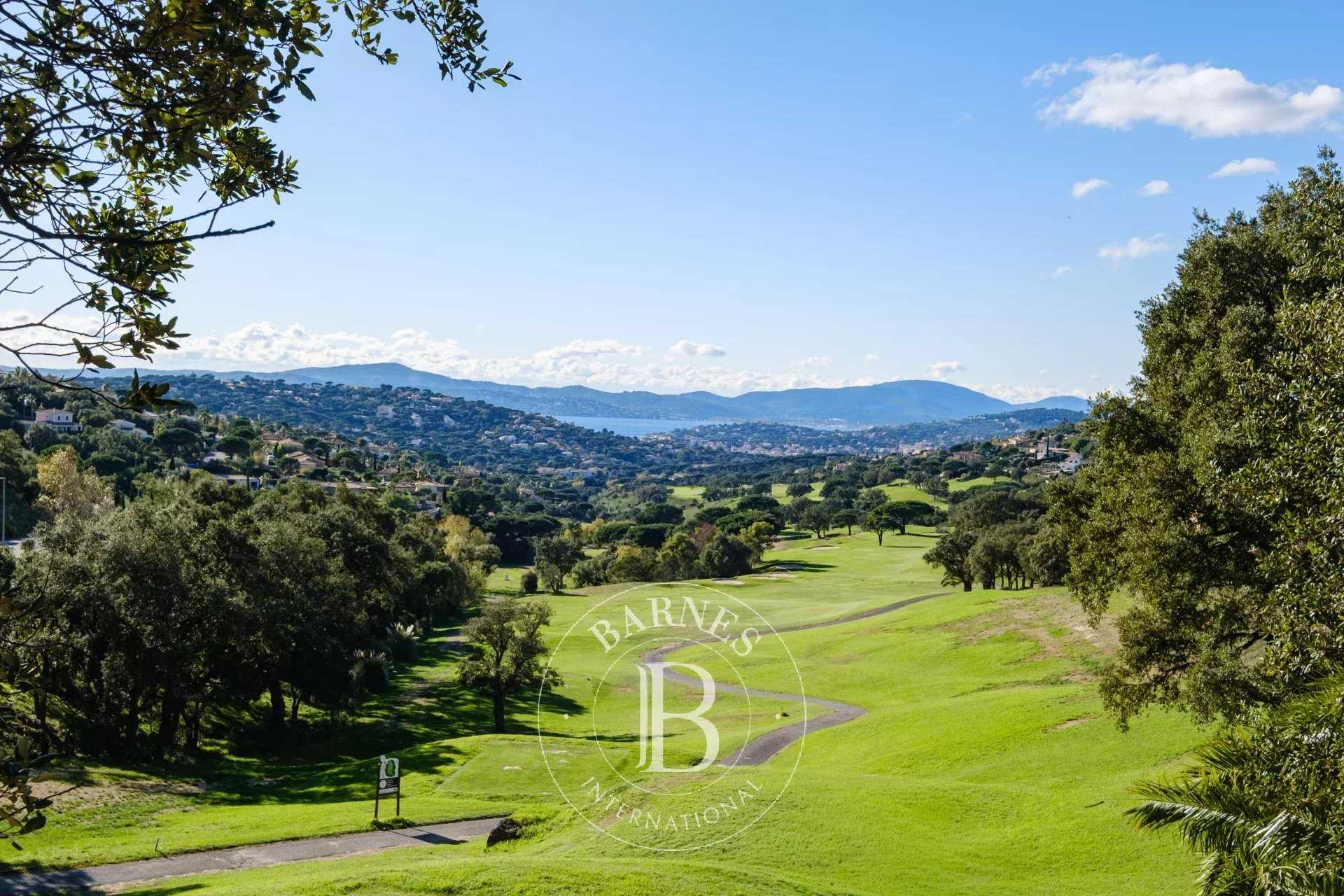 Appartement Sainte-Maxime  -  ref 86463217 (picture 1)