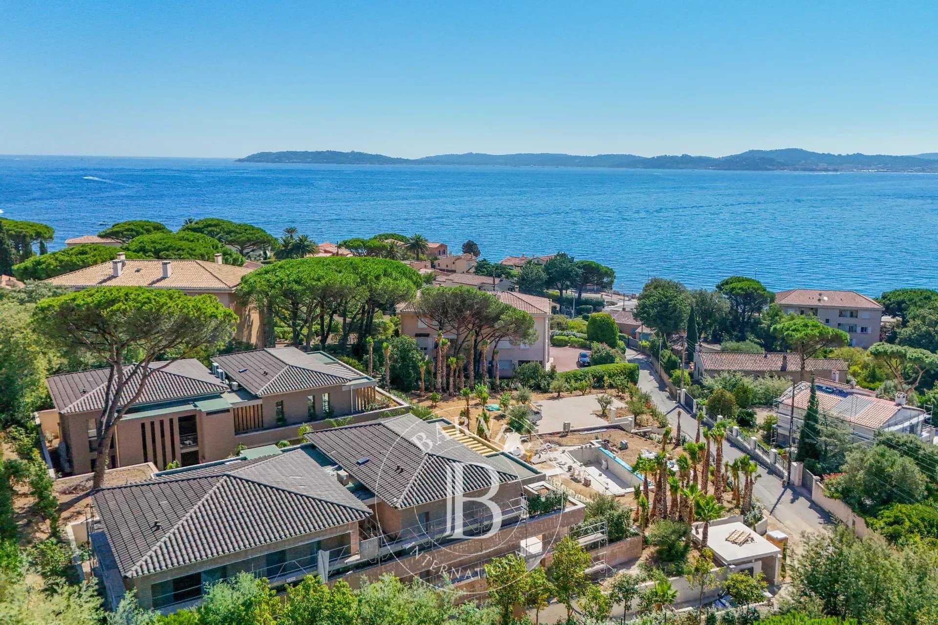 Apartment Sainte-Maxime  -  ref 82289105 (picture 1)