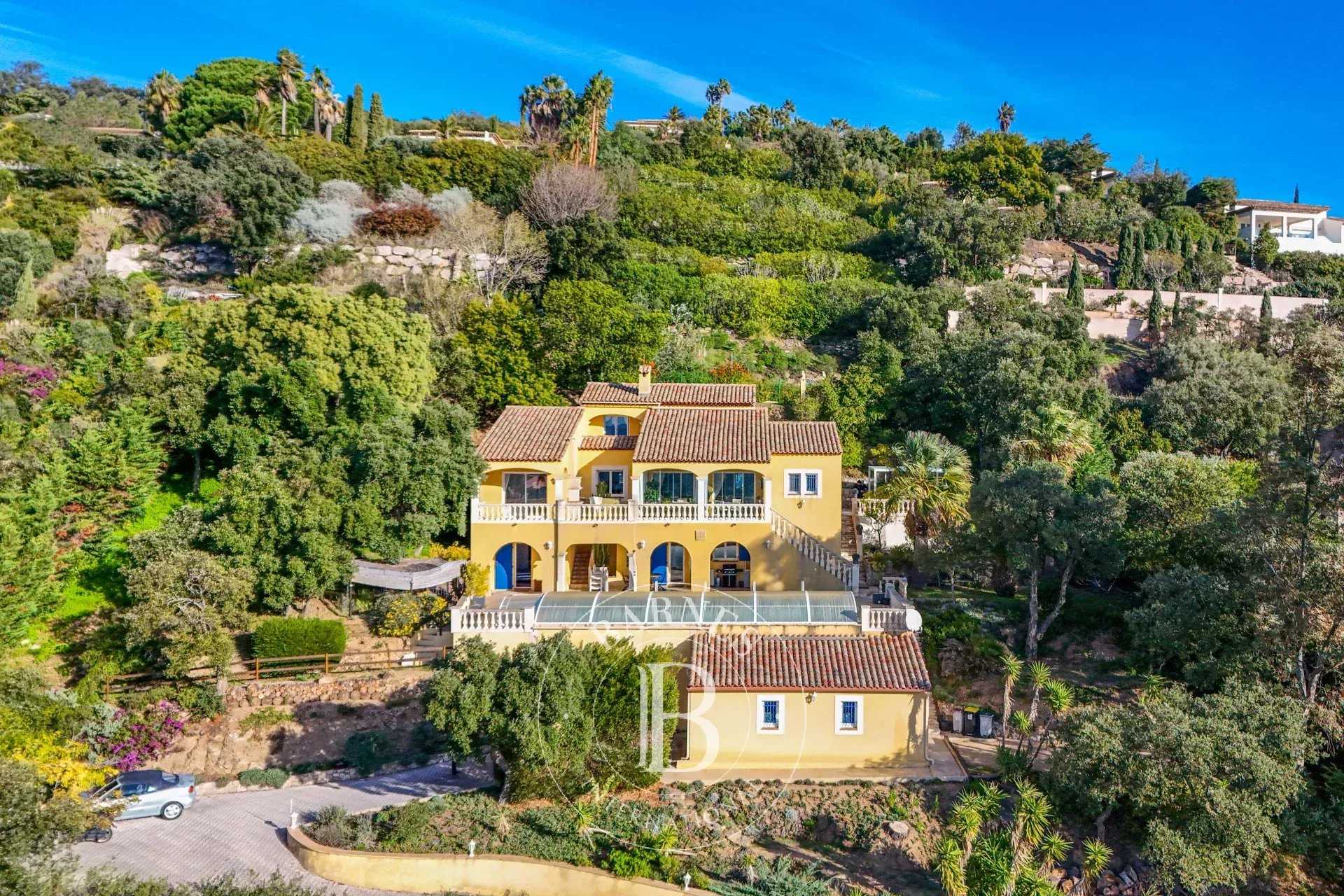 Maison Sainte-Maxime  -  ref 86449306 (picture 1)