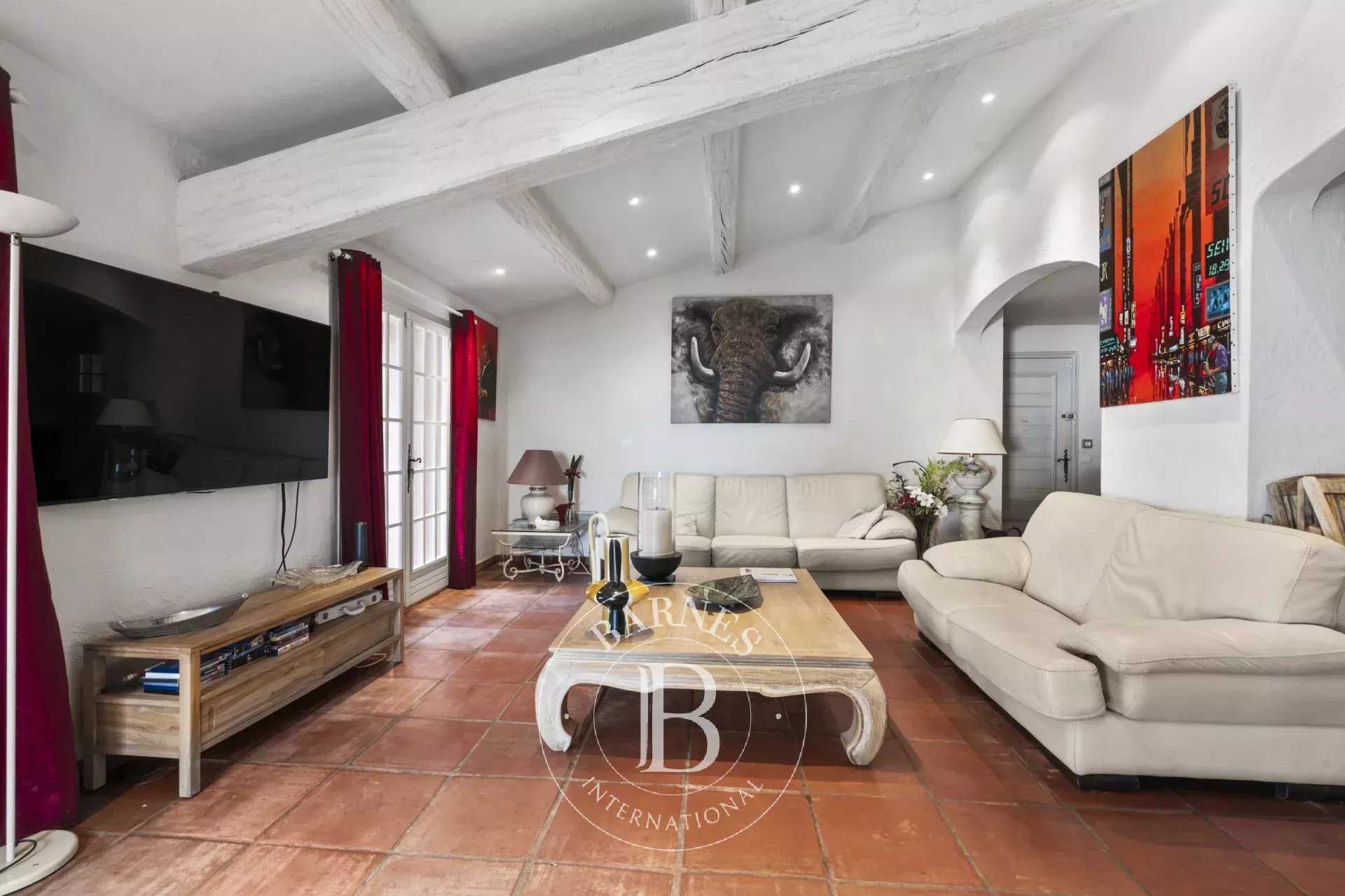 Villa Sainte-Maxime  -  ref 86189513 (picture 3)