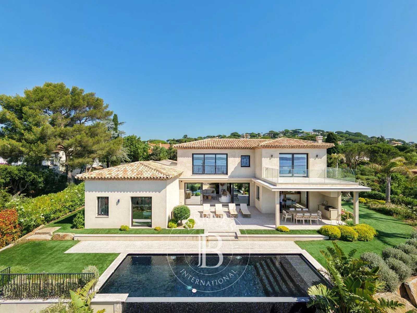 Sainte-Maxime  - Villa 7 Pi&egrave;ces 5 Chambres