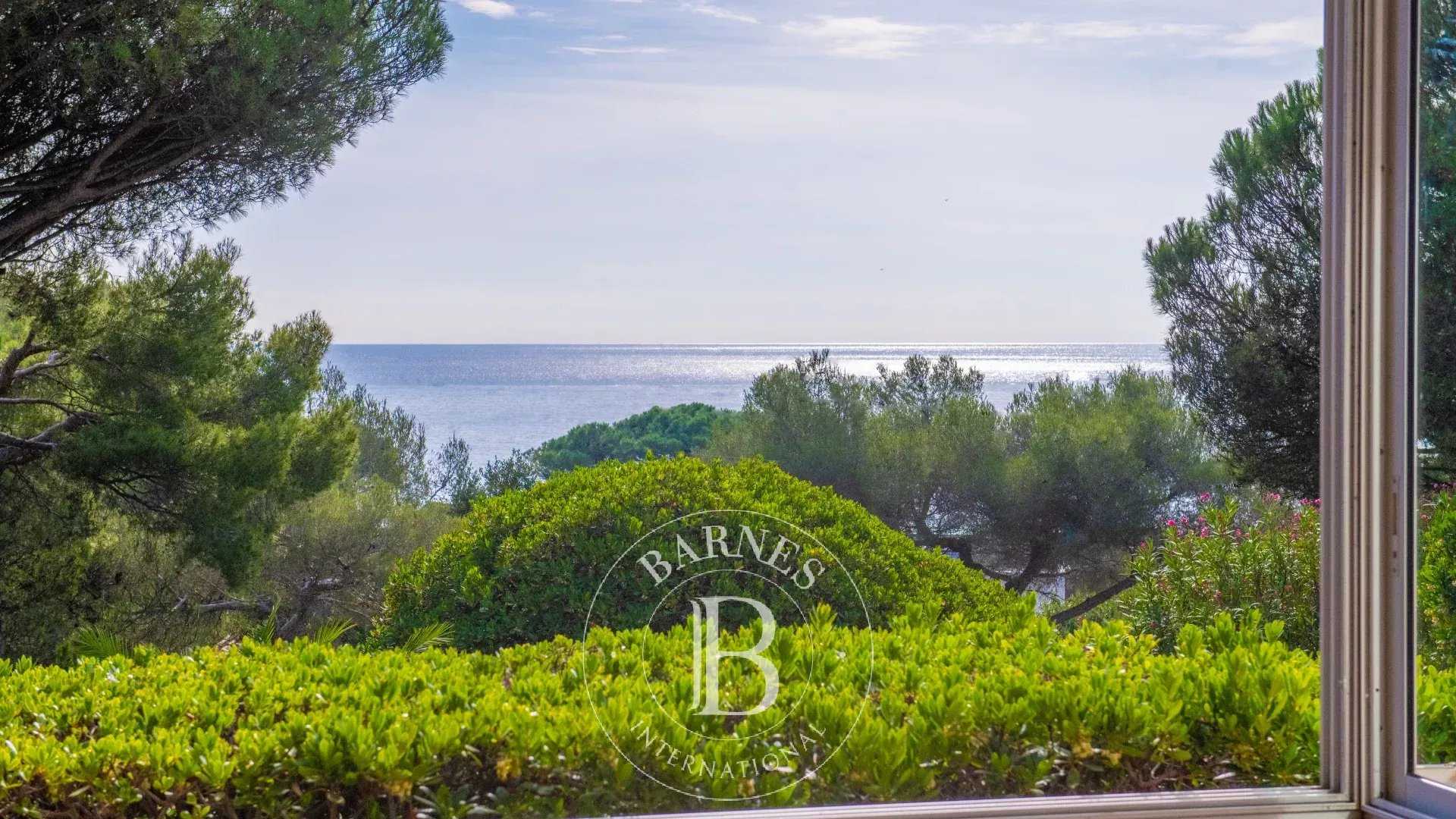 Maison Les Issambres  -  ref 86382000 (picture 2)