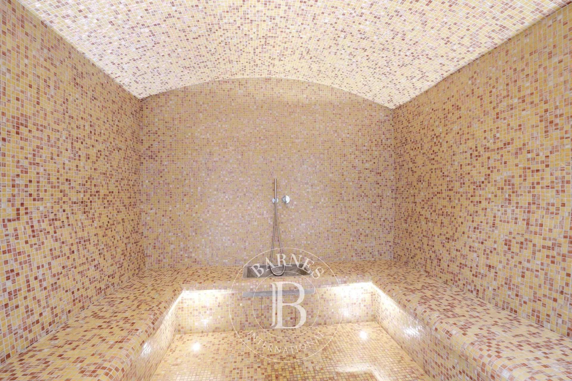 Les Issambres  - Property 4 Bedrooms - picture 15