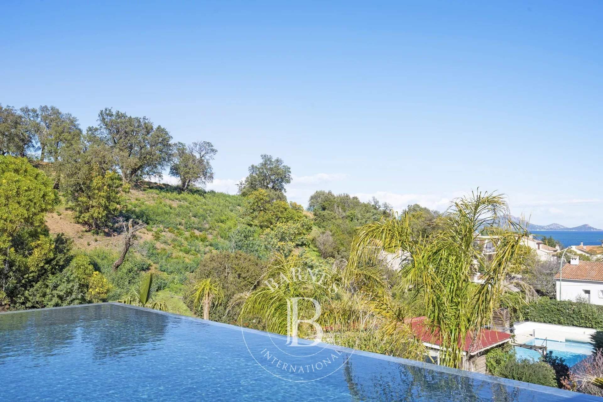 Les Issambres  - Villa  5 Chambres - picture 1