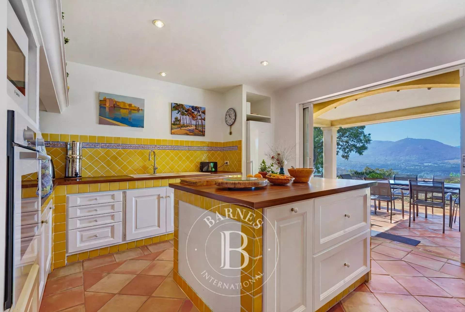 Le Plan-de-la-Tour  - Villa 8 Pi&egrave;ces 7 Chambres - picture 9