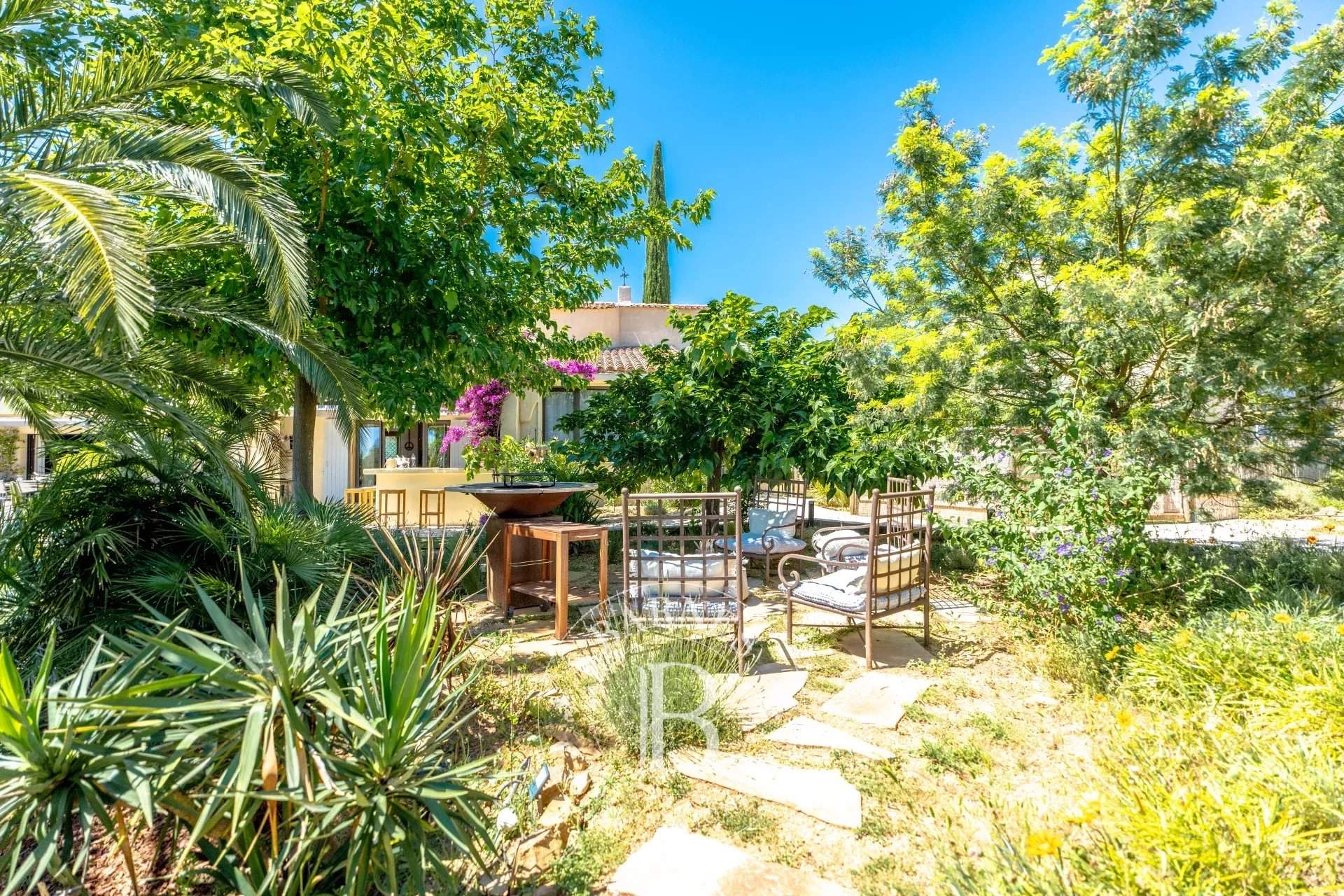 Sainte-Maxime  - Villa 10 Pi&egrave;ces 8 Chambres - picture 10