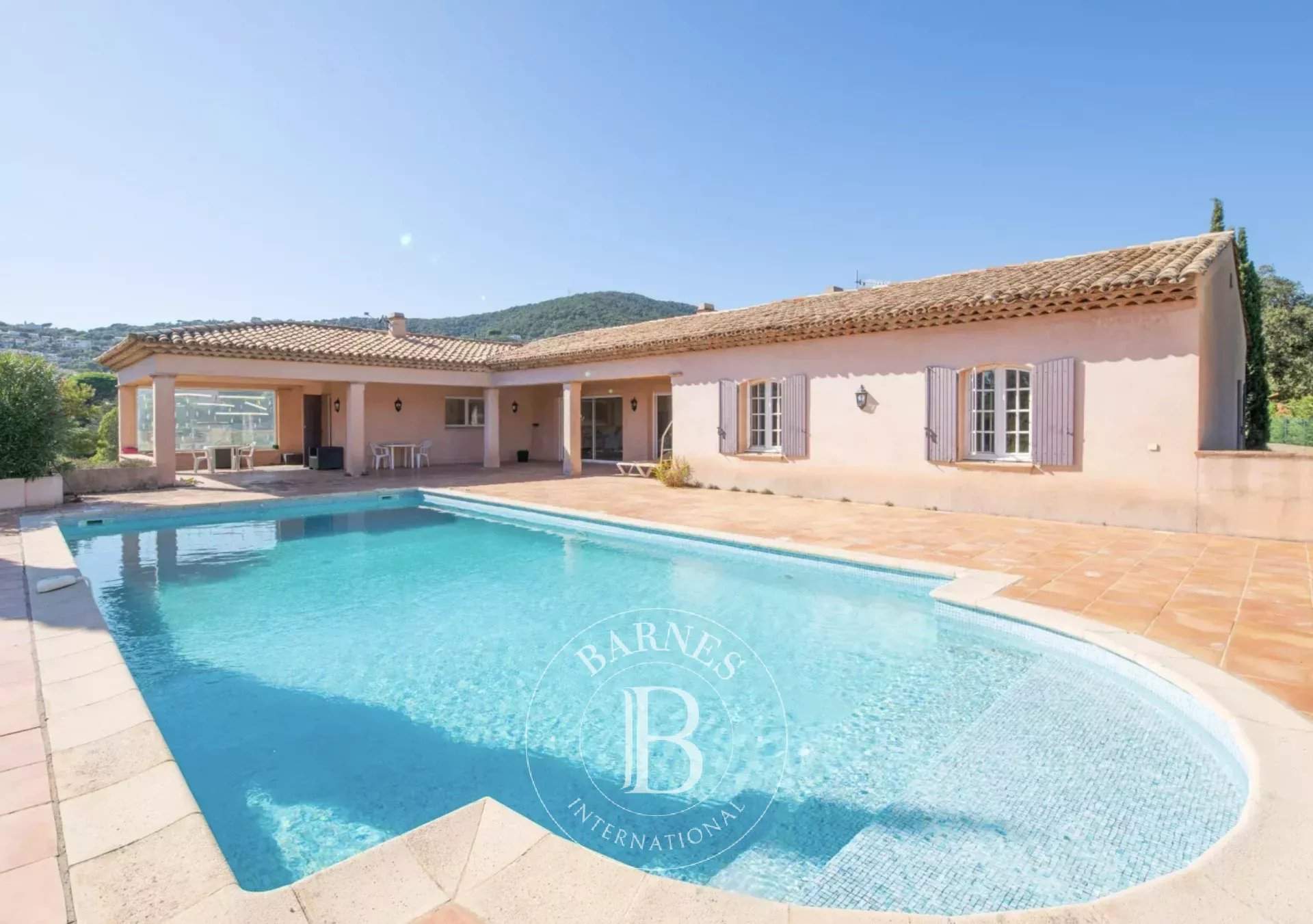 Sainte-Maxime  - Villa 13 Pi&egrave;ces 5 Chambres - picture 1