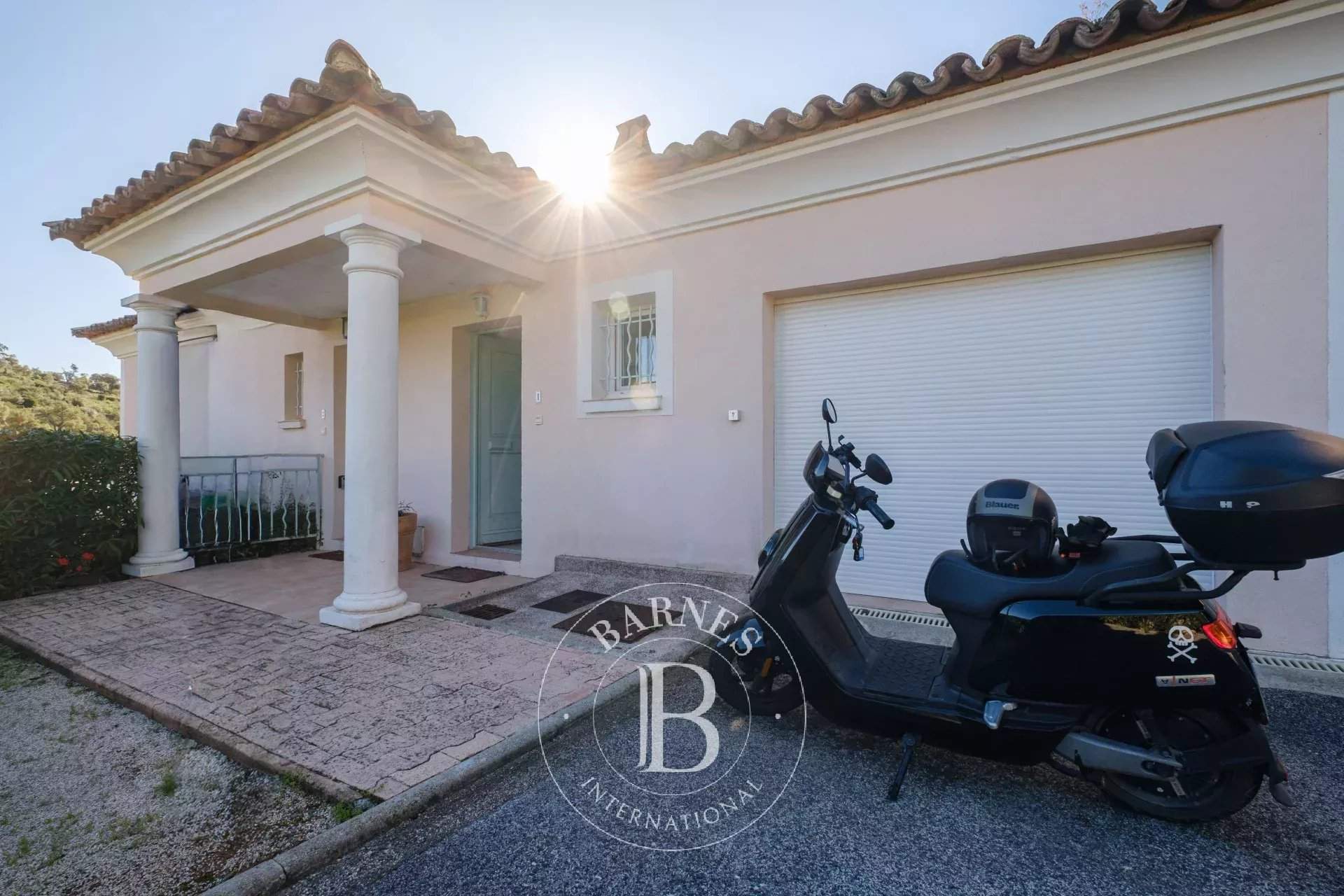 Sainte-Maxime  - Appartement 5 Pièces 3 Chambres - picture 6