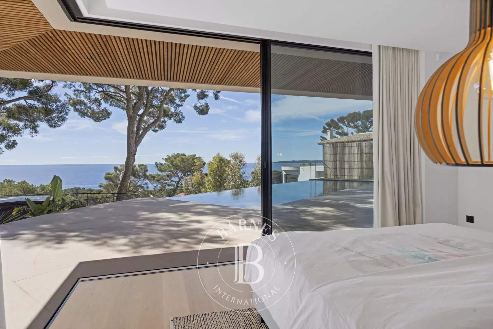 Roquebrune-sur-Argens  - Villa  - picture 10