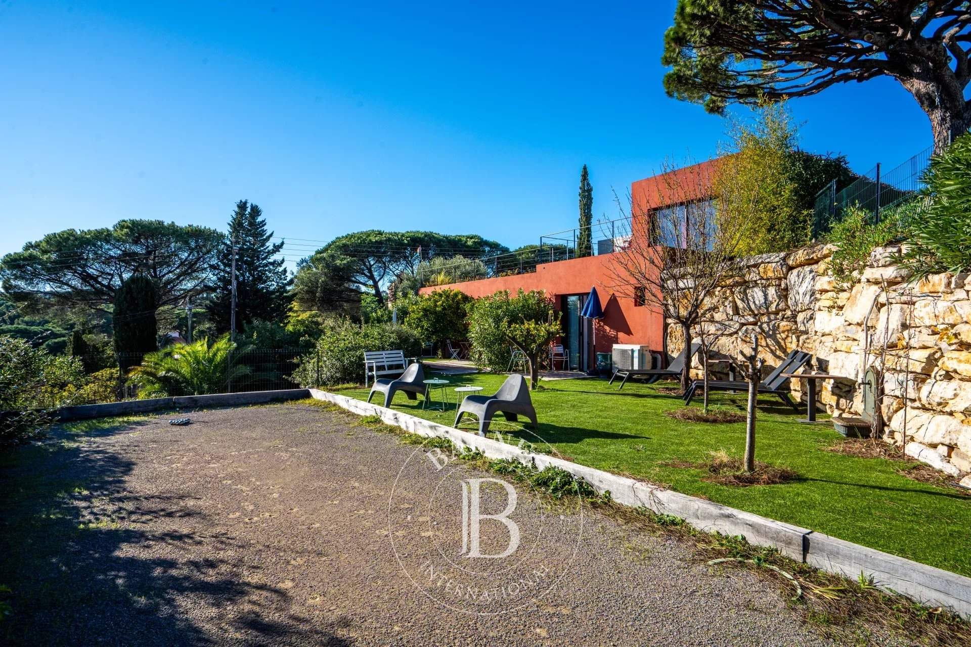 Sainte-Maxime  - Maison 7 Pi&egrave;ces 4 Chambres - picture 4