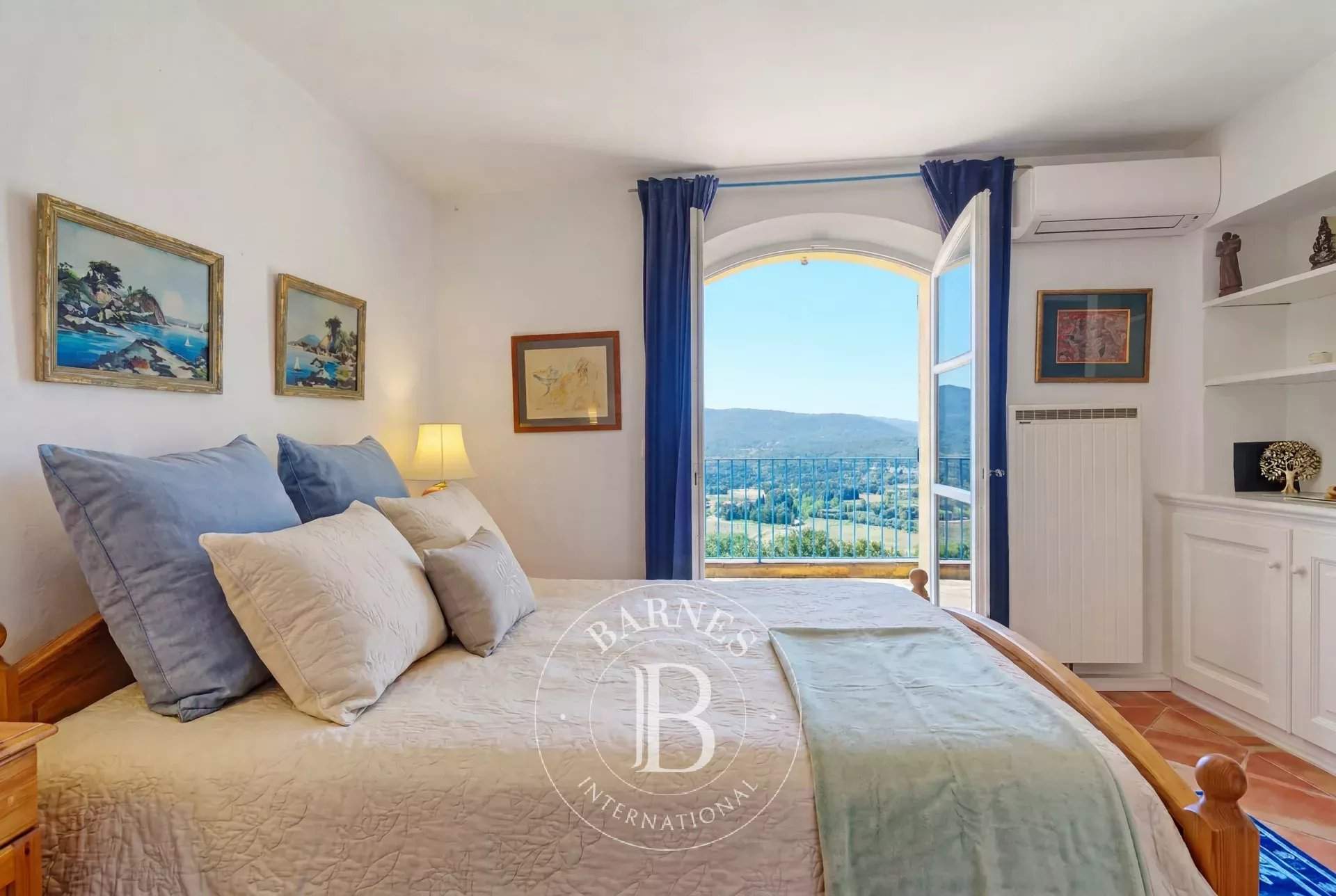 Le Plan-de-la-Tour  - Villa 8 Pi&egrave;ces 7 Chambres - picture 7