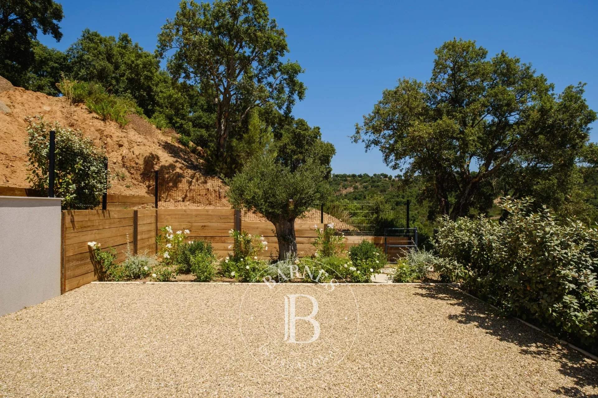 Sainte-Maxime  - Villa  - picture 9