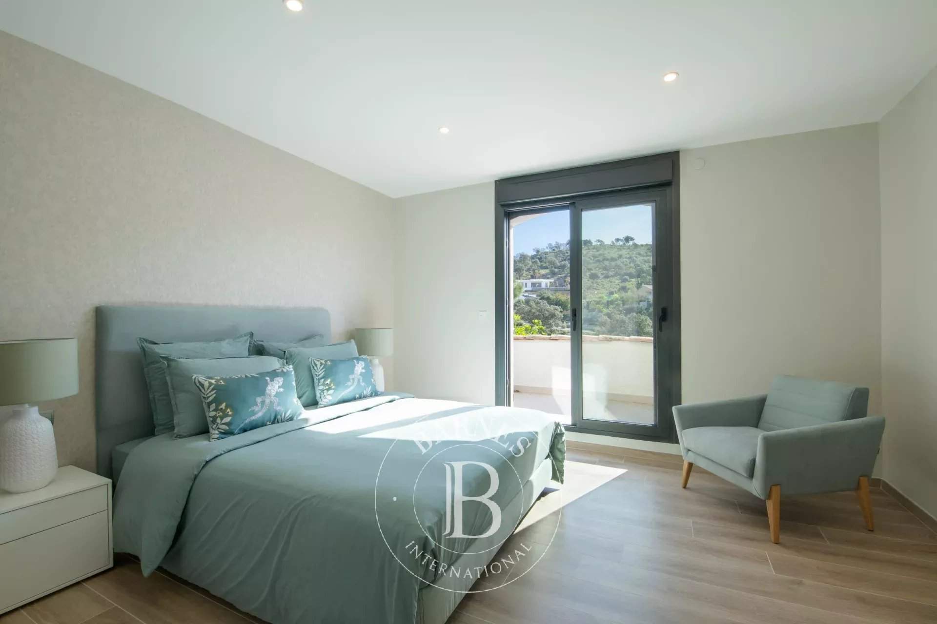 Sainte-Maxime  - Villa 5 Bedrooms - picture 11