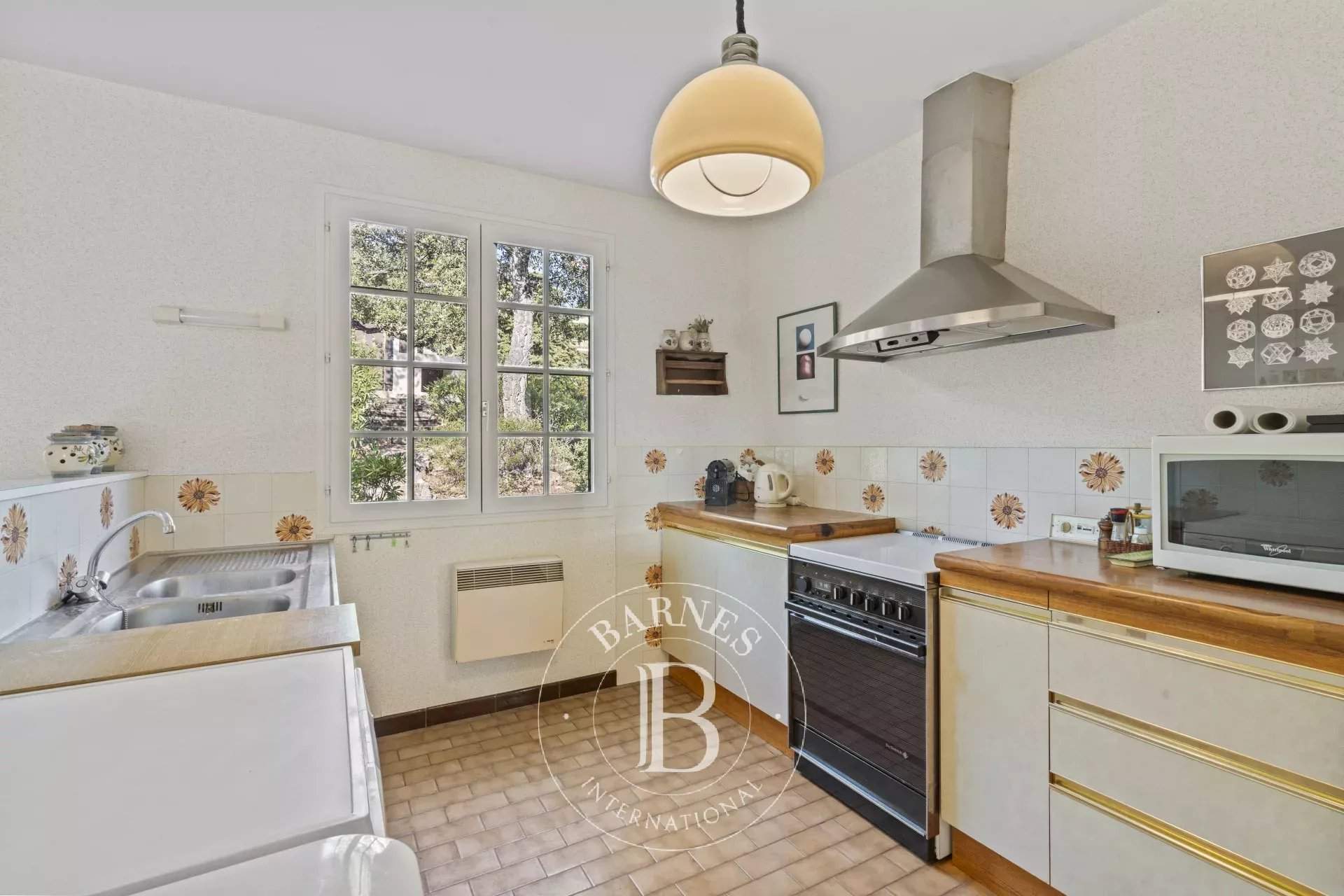 Sainte-Maxime  - Maison 7 Pi&egrave;ces 5 Chambres - picture 11