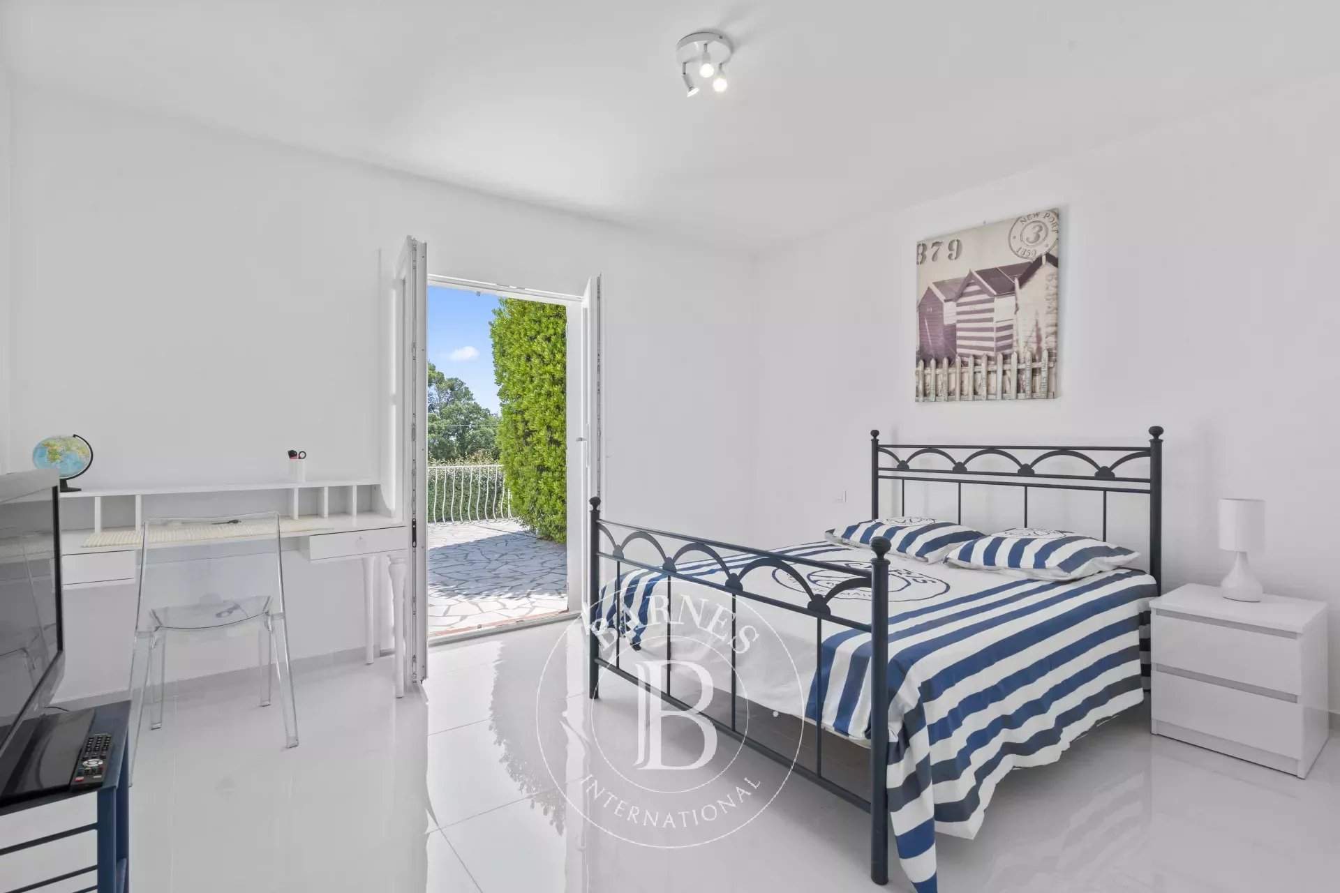 Saint Aygulf  - Villa 5 Pièces 3 Chambres - picture 6