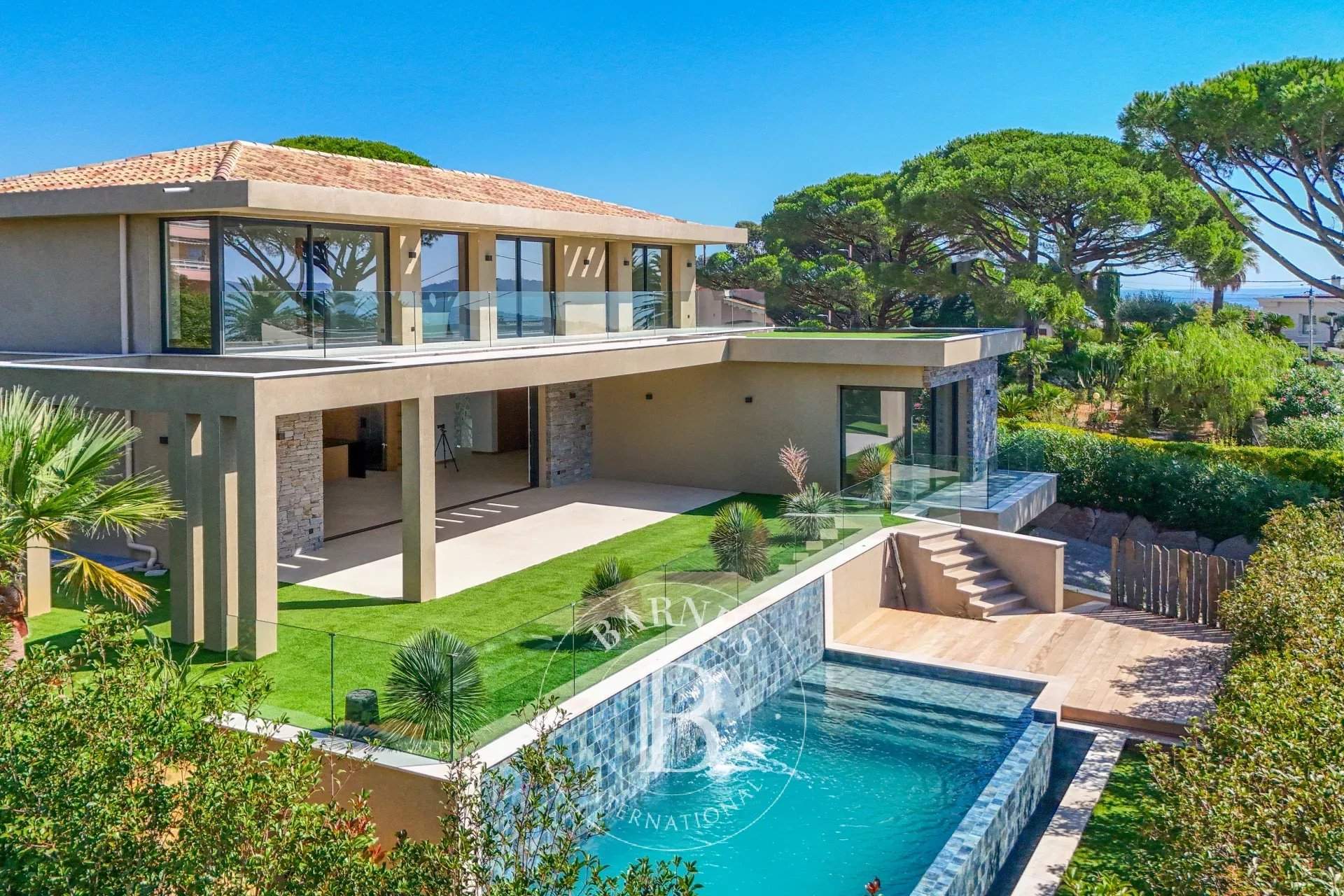 Sainte-Maxime  - Villa 5 Pièces 4 Chambres - picture 10