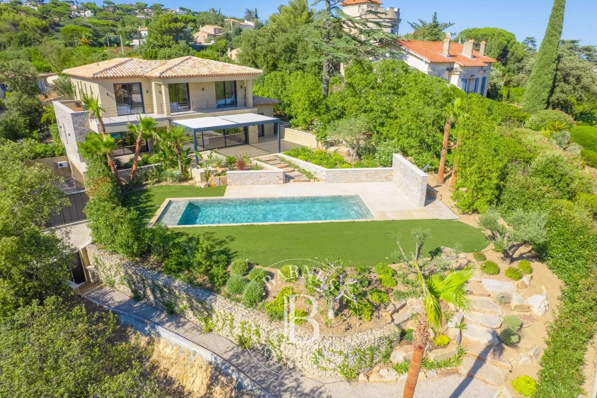 Sainte-Maxime  - Villa 7 Pi&egrave;ces 5 Chambres - picture 11