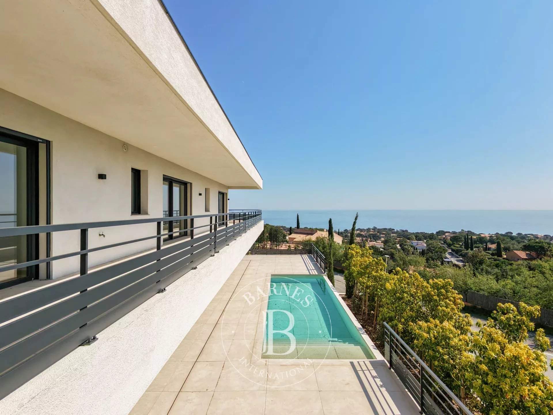 Sainte-Maxime  - Villa 7 Bedrooms - picture 3