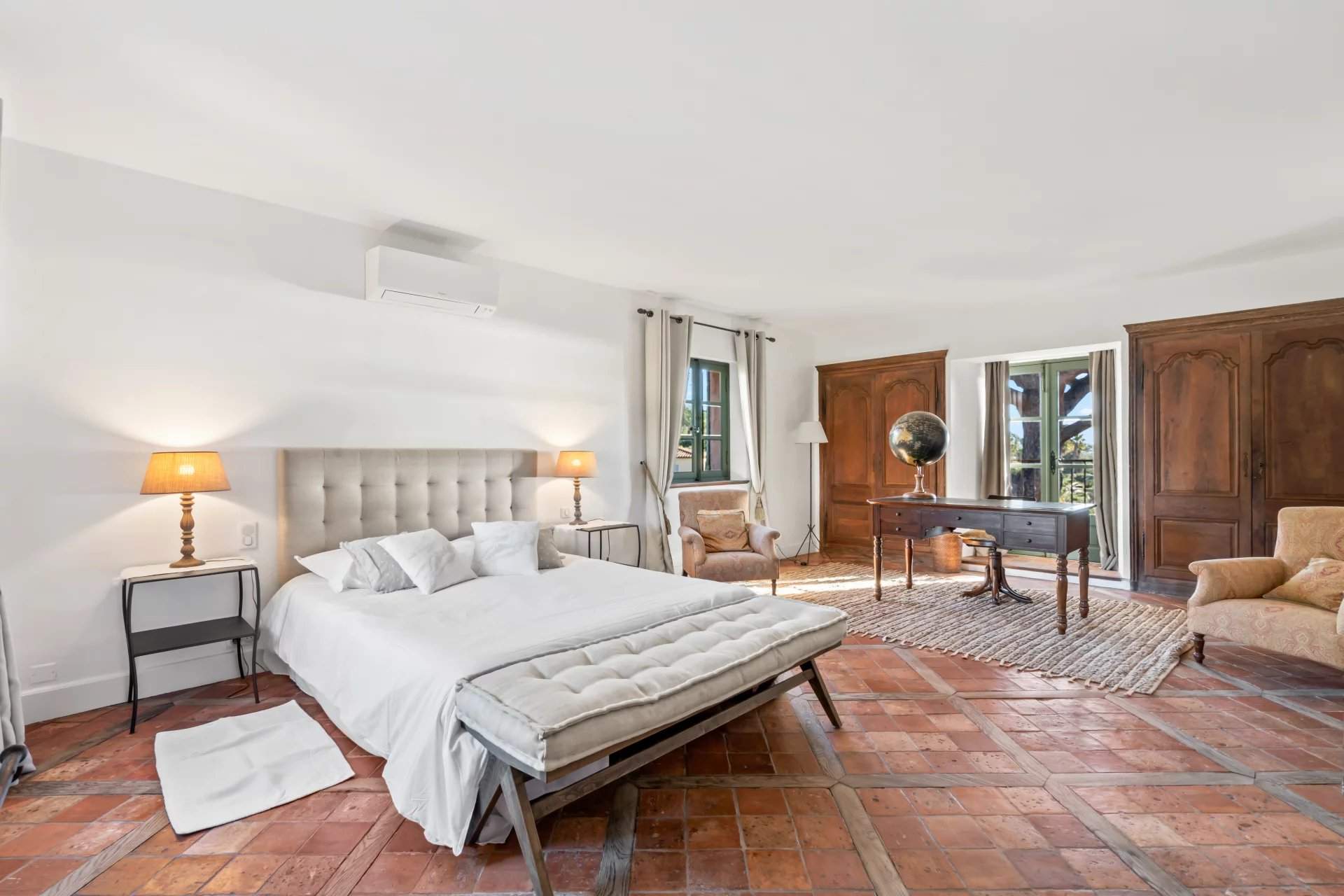 Grimaud  - Villa 7 Pi&egrave;ces 5 Chambres - picture 5