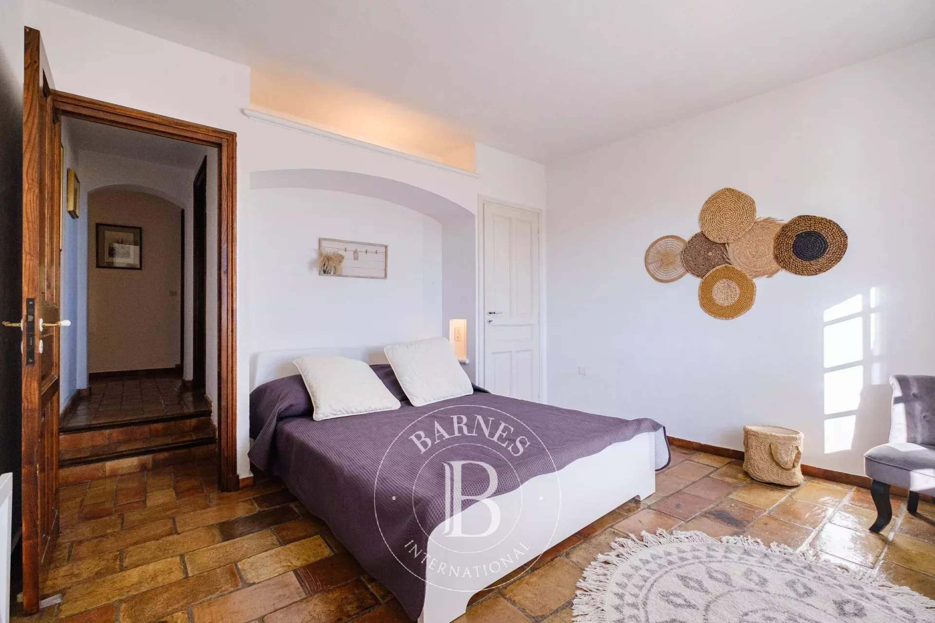 Grimaud  - Appartement 4 Pièces, 1 Chambre - picture 13