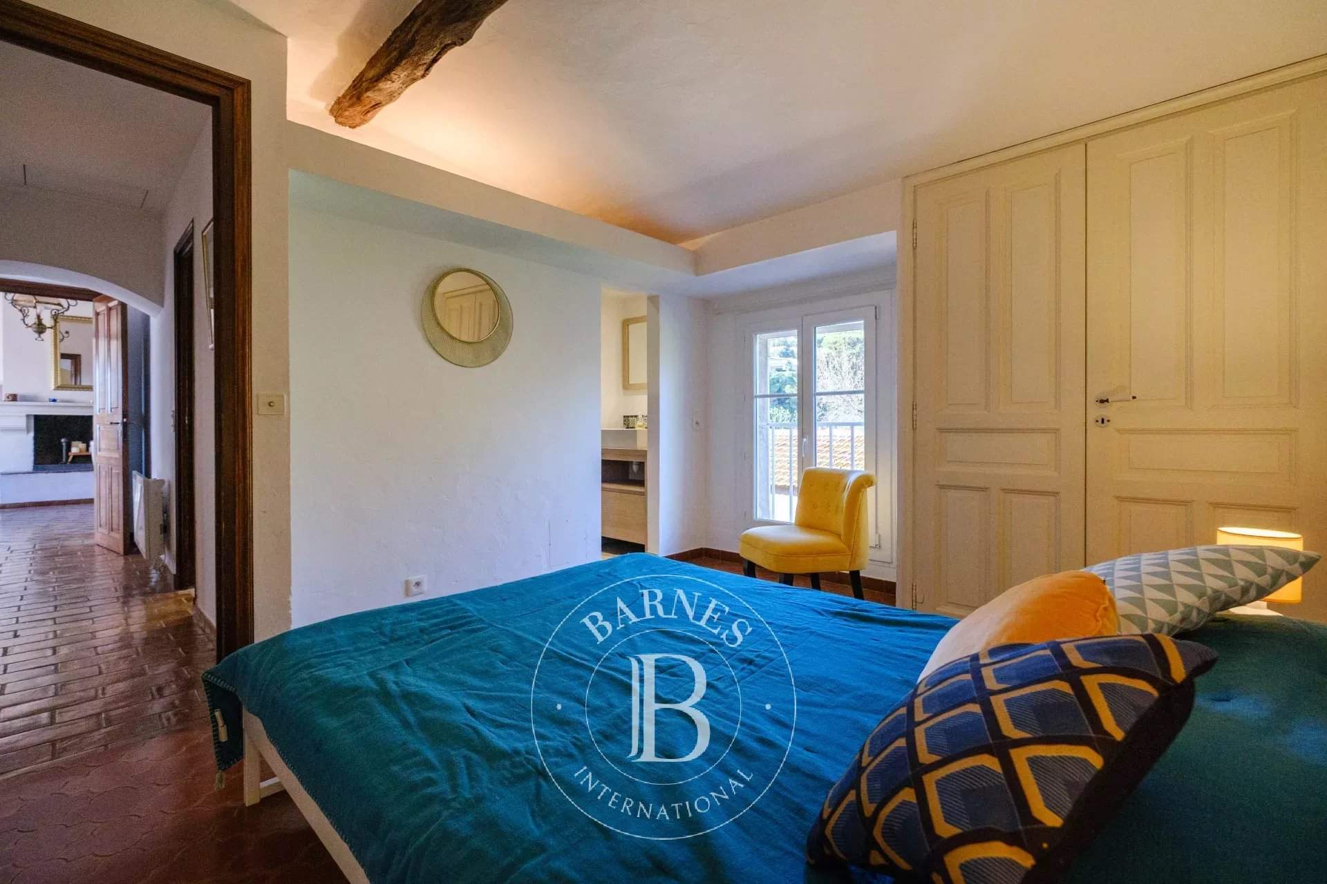 Grimaud  - Appartement 4 Pièces, 1 Chambre - picture 9