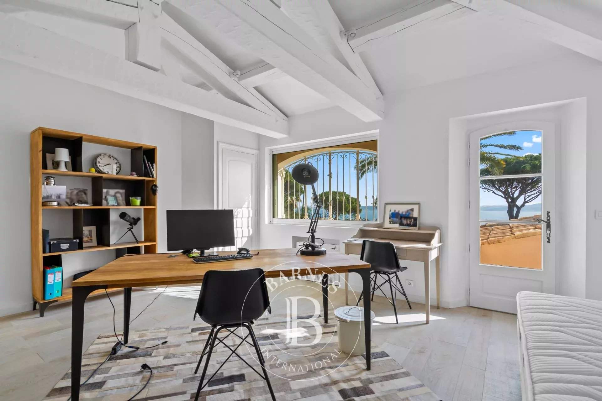 Sainte-Maxime  - Villa 6 Pi&egrave;ces 4 Chambres - picture 9