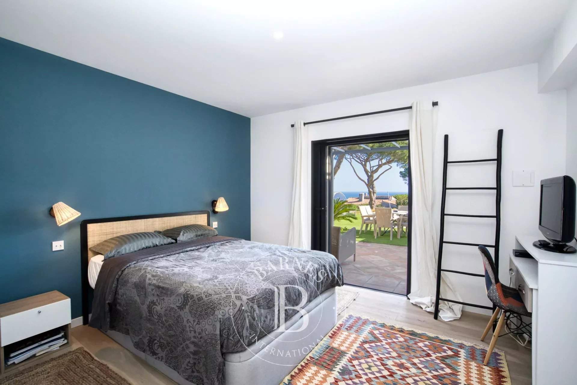 Sainte-Maxime  - Villa  - picture 6