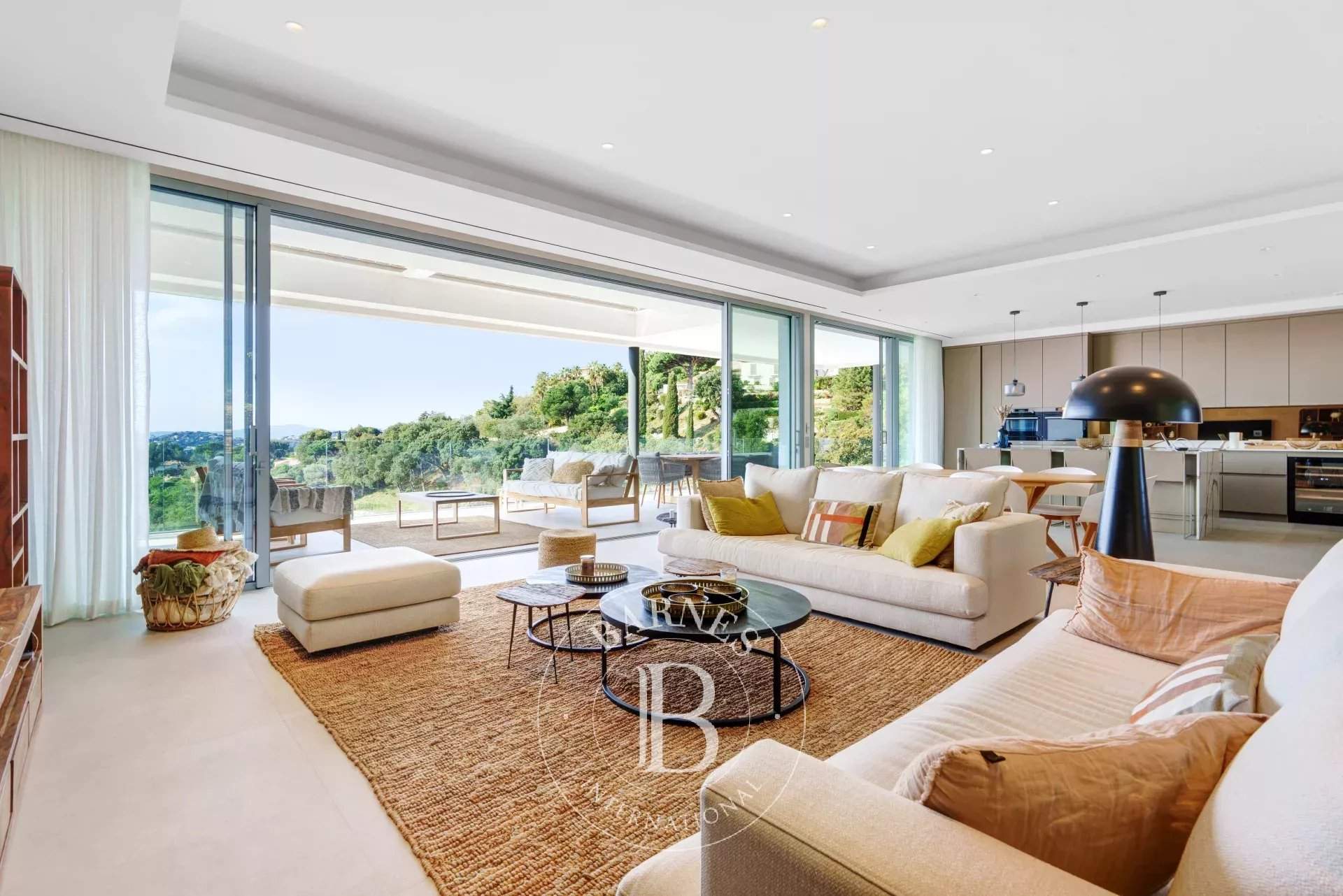 Sainte-Maxime  - Villa 7 Pi&egrave;ces 5 Chambres - picture 9