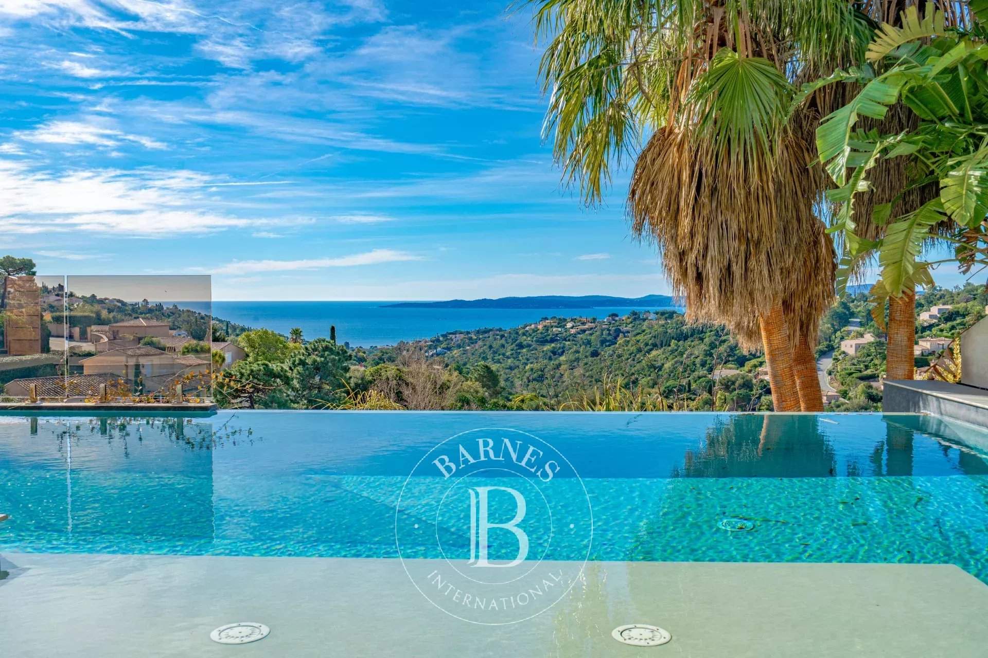 Les Issambres  - Villa 5 Pi&egrave;ces 3 Chambres - picture 11