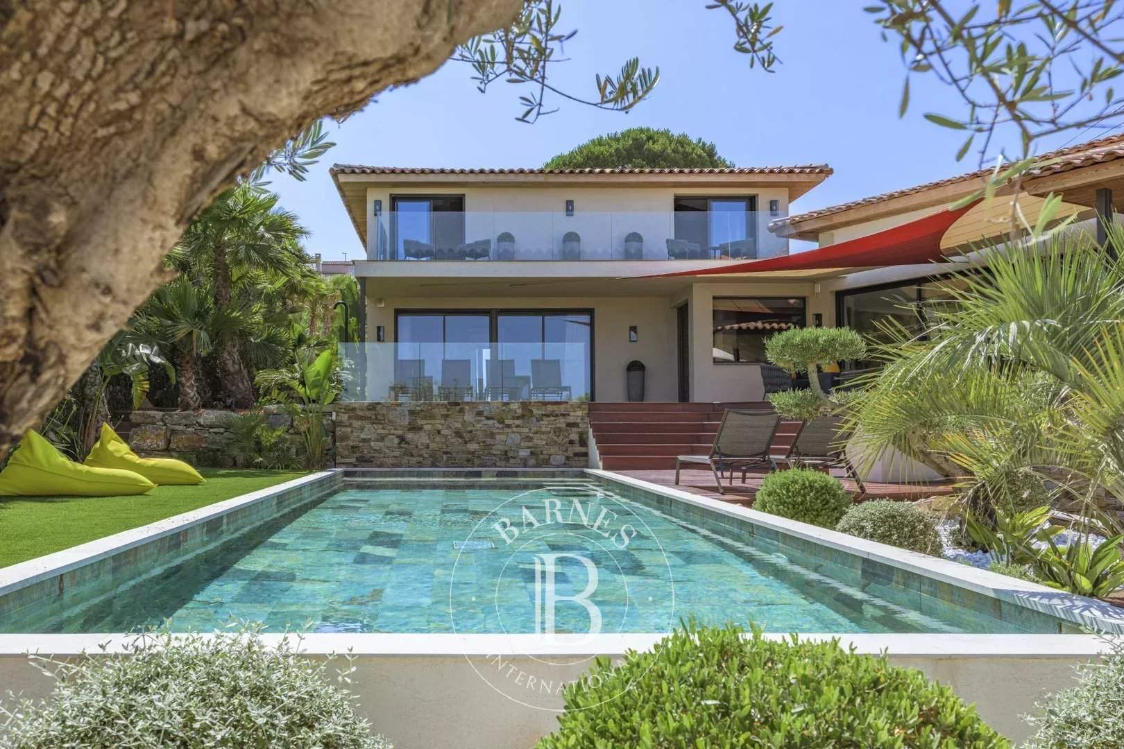 Sainte-Maxime  - Villa  - picture 1
