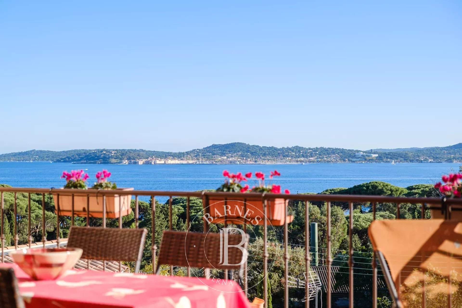 Grimaud  - Appartement 4 Pièces, 1 Chambre - picture 16