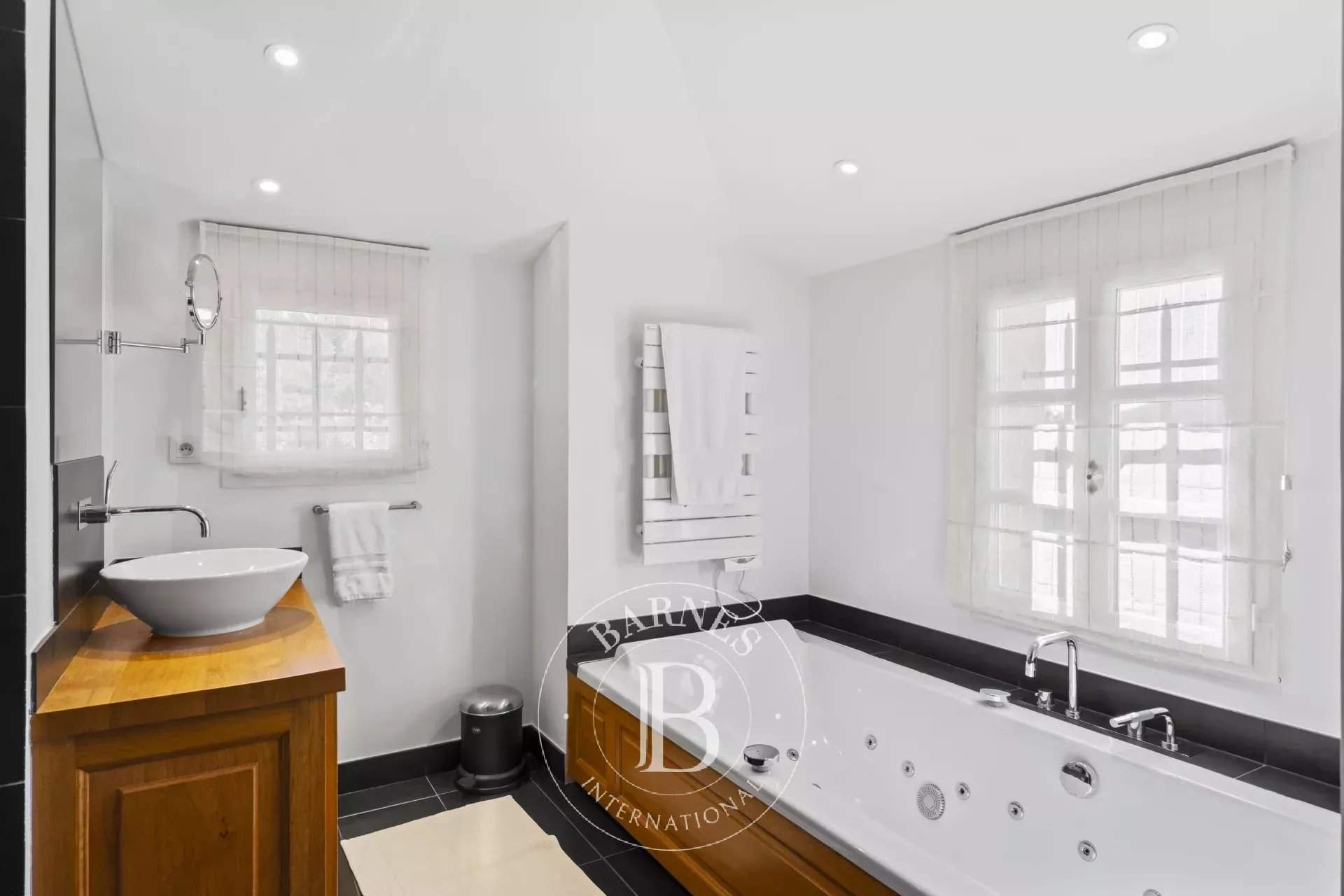Le Plan-de-la-Tour  - Bastide 6 Bedrooms - picture 11