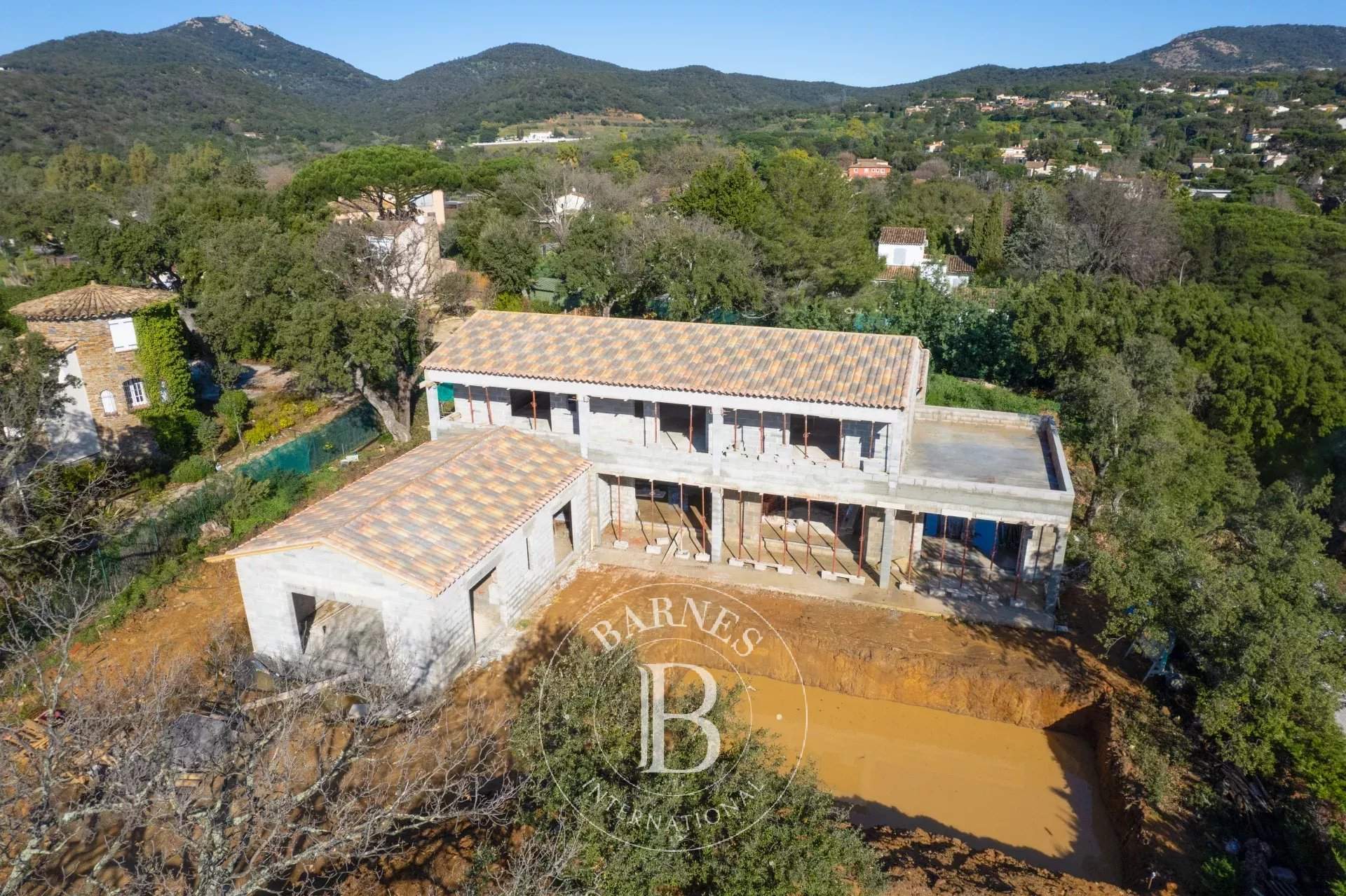 Grimaud  - Villa 7 Pièces 5 Chambres - picture 9