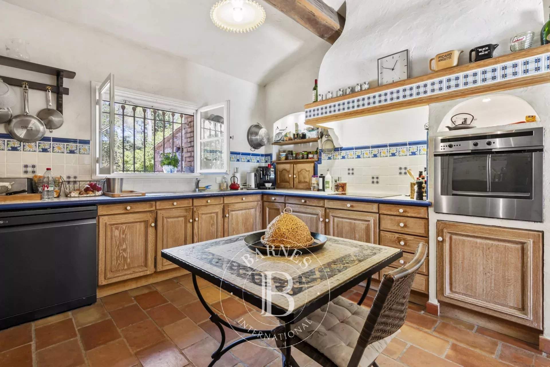 Puget-sur-Argens  - Villa 8 Pièces 5 Chambres - picture 4