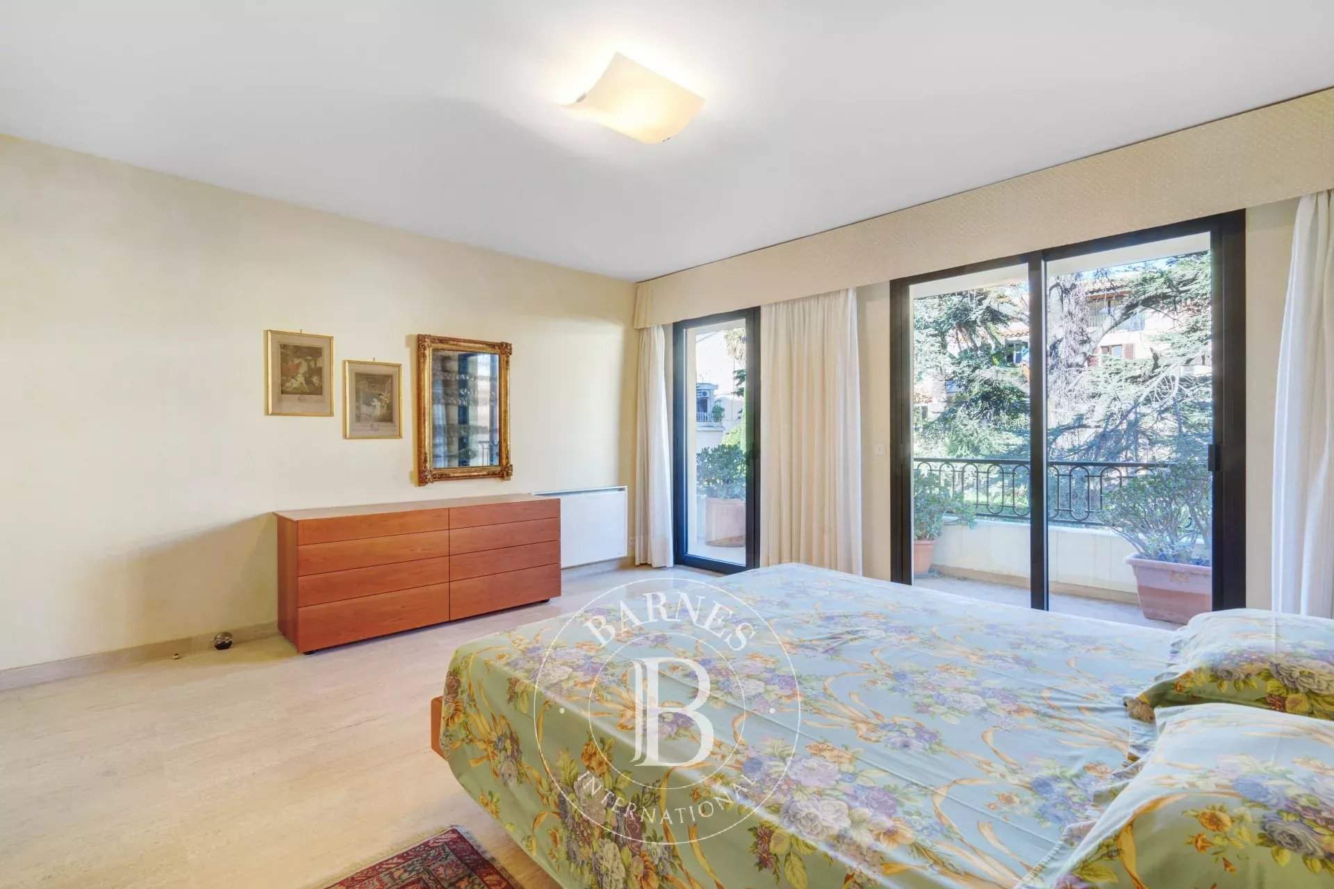 Sainte-Maxime  - Appartement 4 Pièces 2 Chambres - picture 12