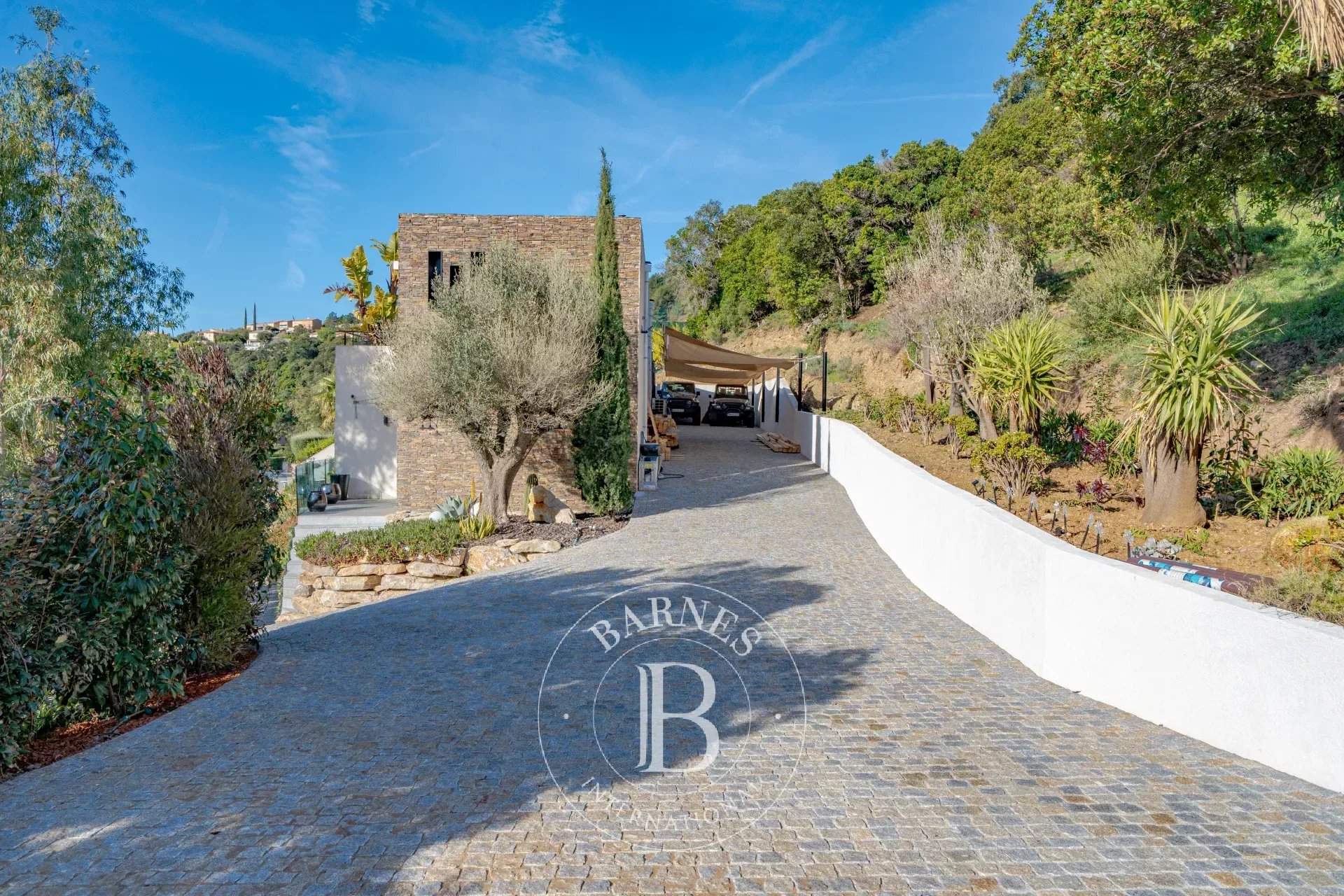 Les Issambres  - Villa 5 Pi&egrave;ces 3 Chambres - picture 16