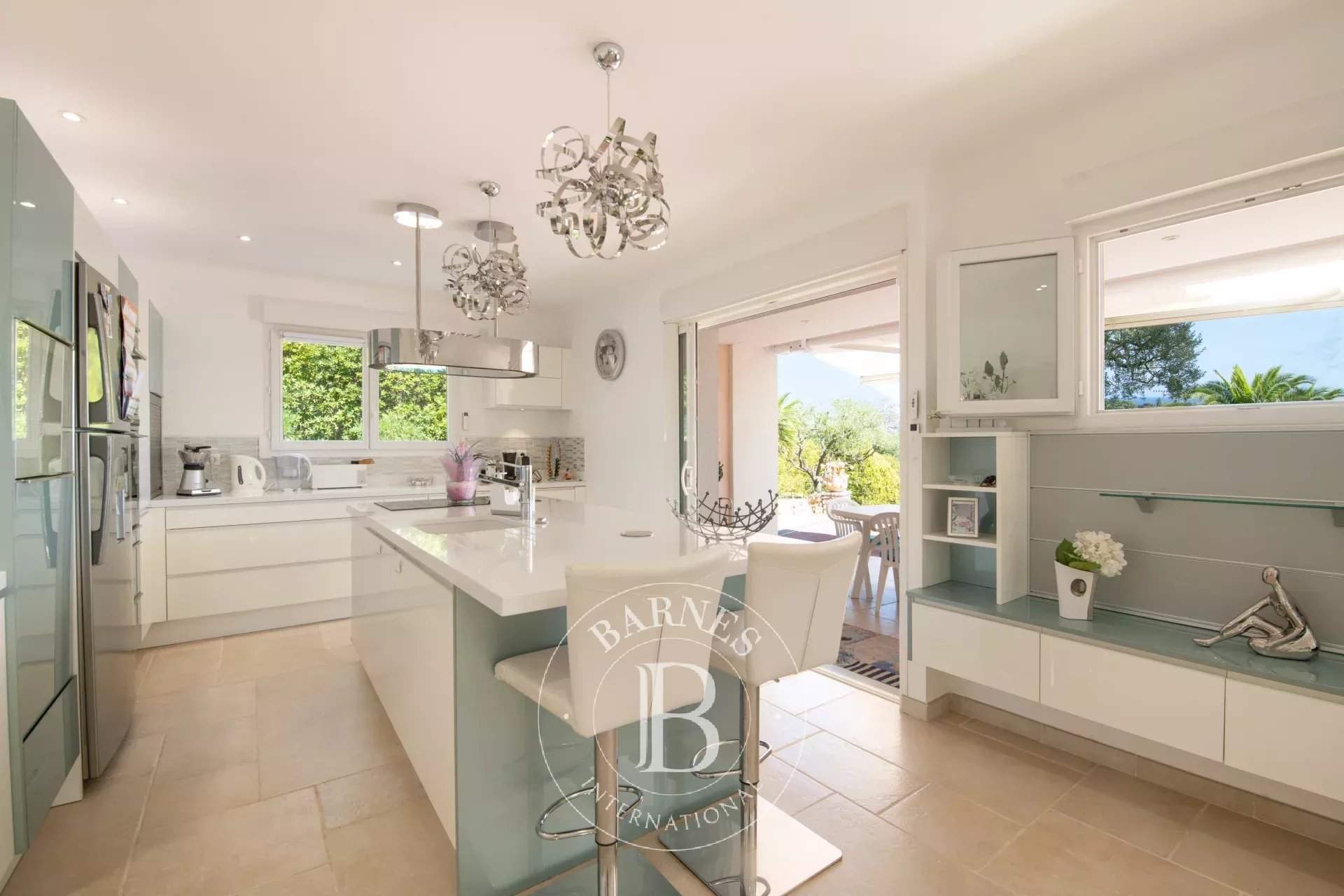 Les Issambres  - Maison 6 Pièces 3 Chambres - picture 10