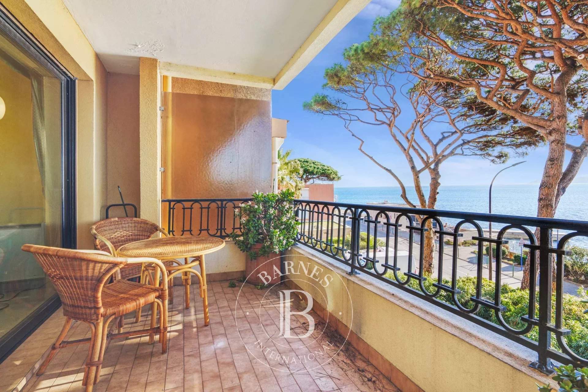 Sainte-Maxime  - Appartement 4 Pièces 2 Chambres - picture 6