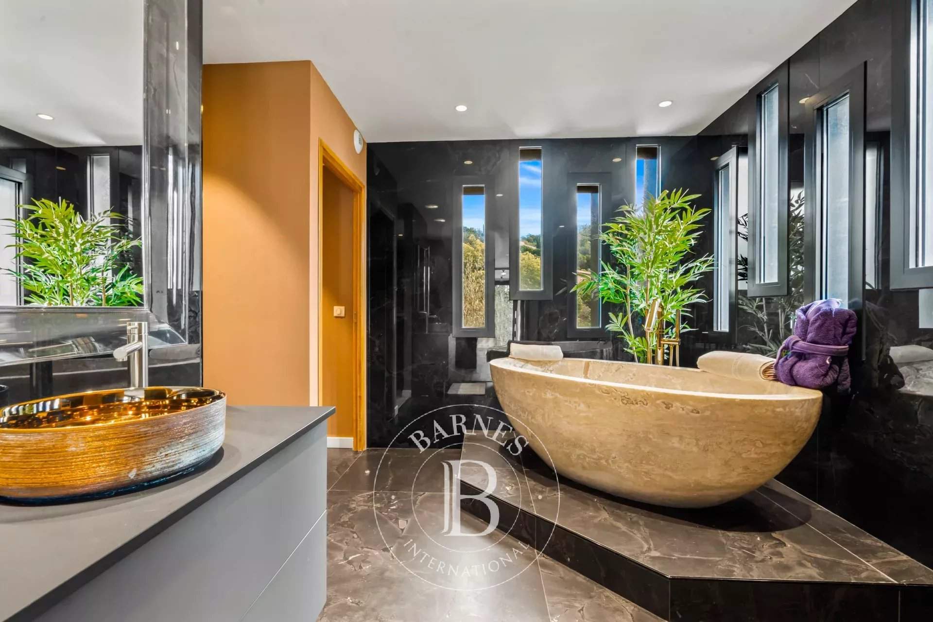 Les Issambres  - Villa 5 Pi&egrave;ces 3 Chambres - picture 9