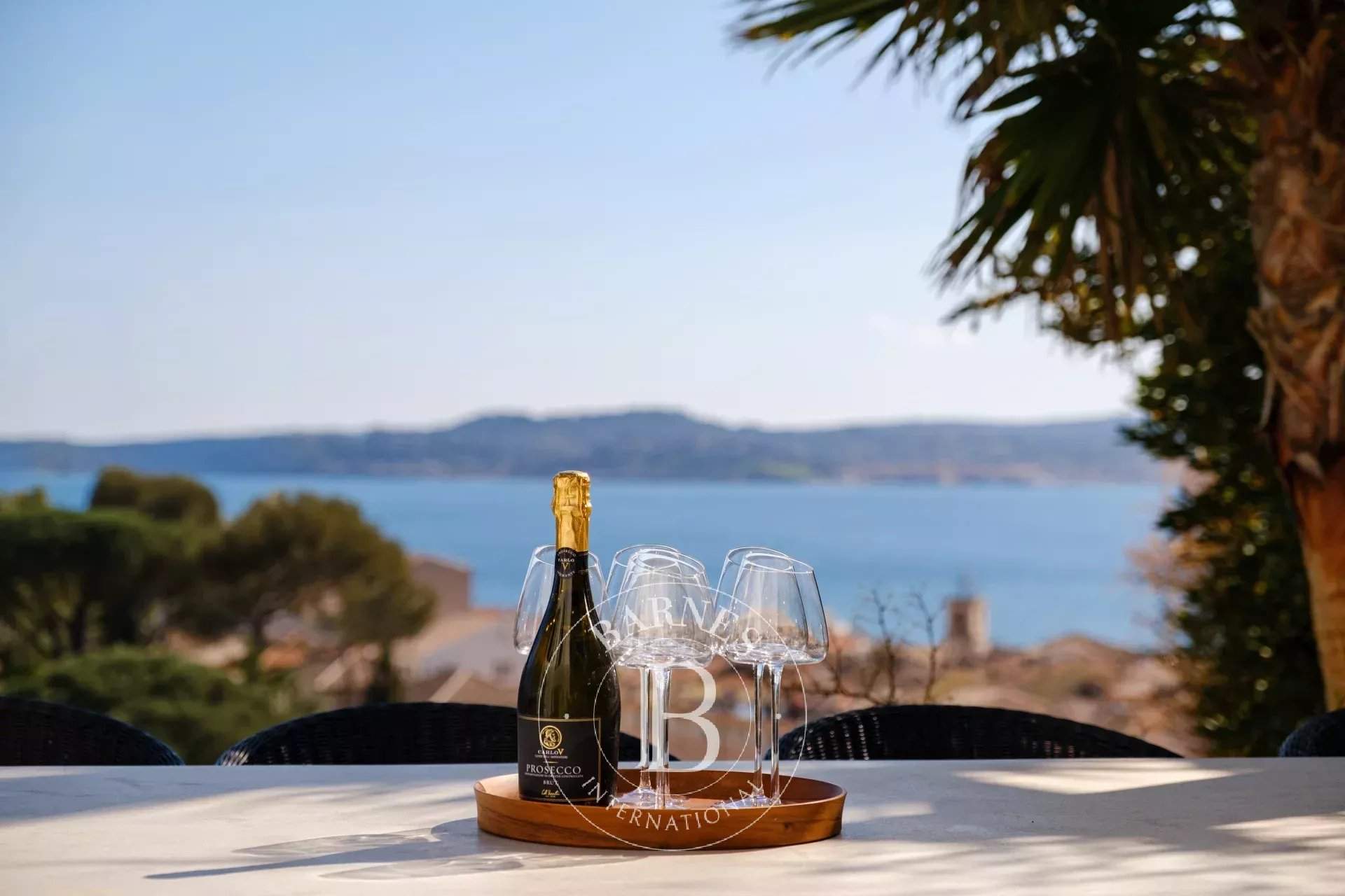 Sainte-Maxime  - Villa 6 Pi&egrave;ces 4 Chambres - picture 2