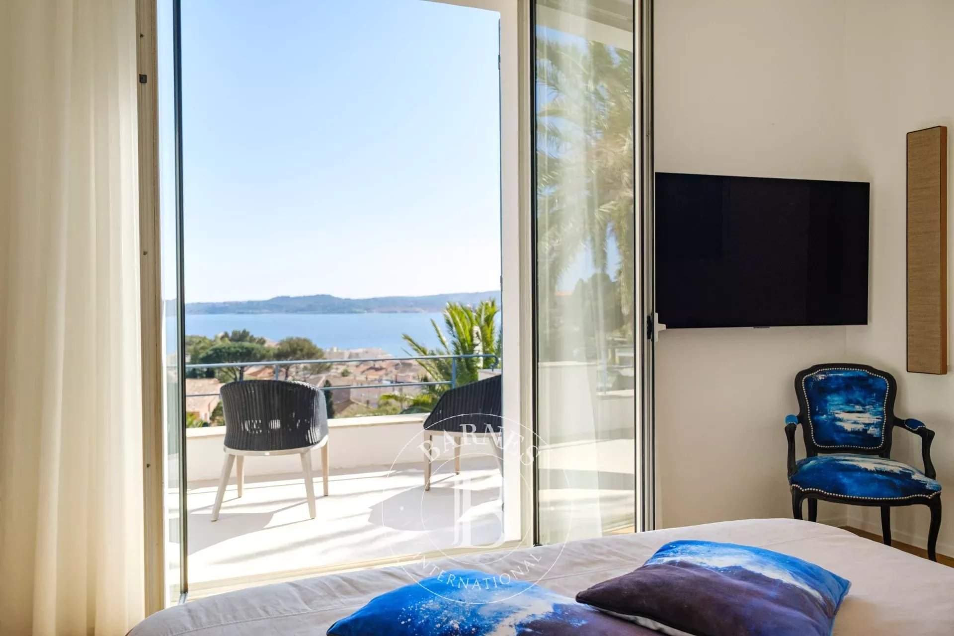 Sainte-Maxime  - Villa 6 Pi&egrave;ces 4 Chambres - picture 8