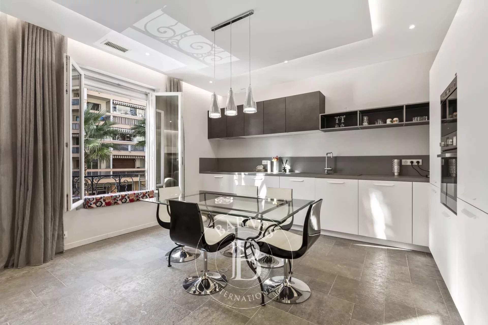 Sainte-Maxime  - Appartement 3 Pi&egrave;ces 2 Chambres - picture 4