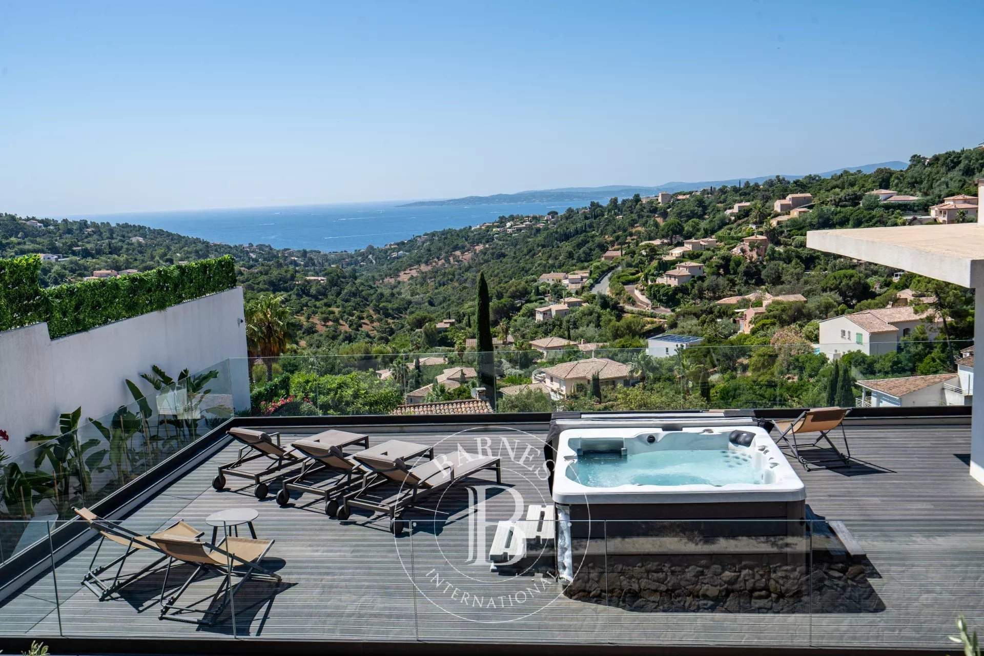 Roquebrune-sur-Argens  - Villa  4 Chambres - picture 12